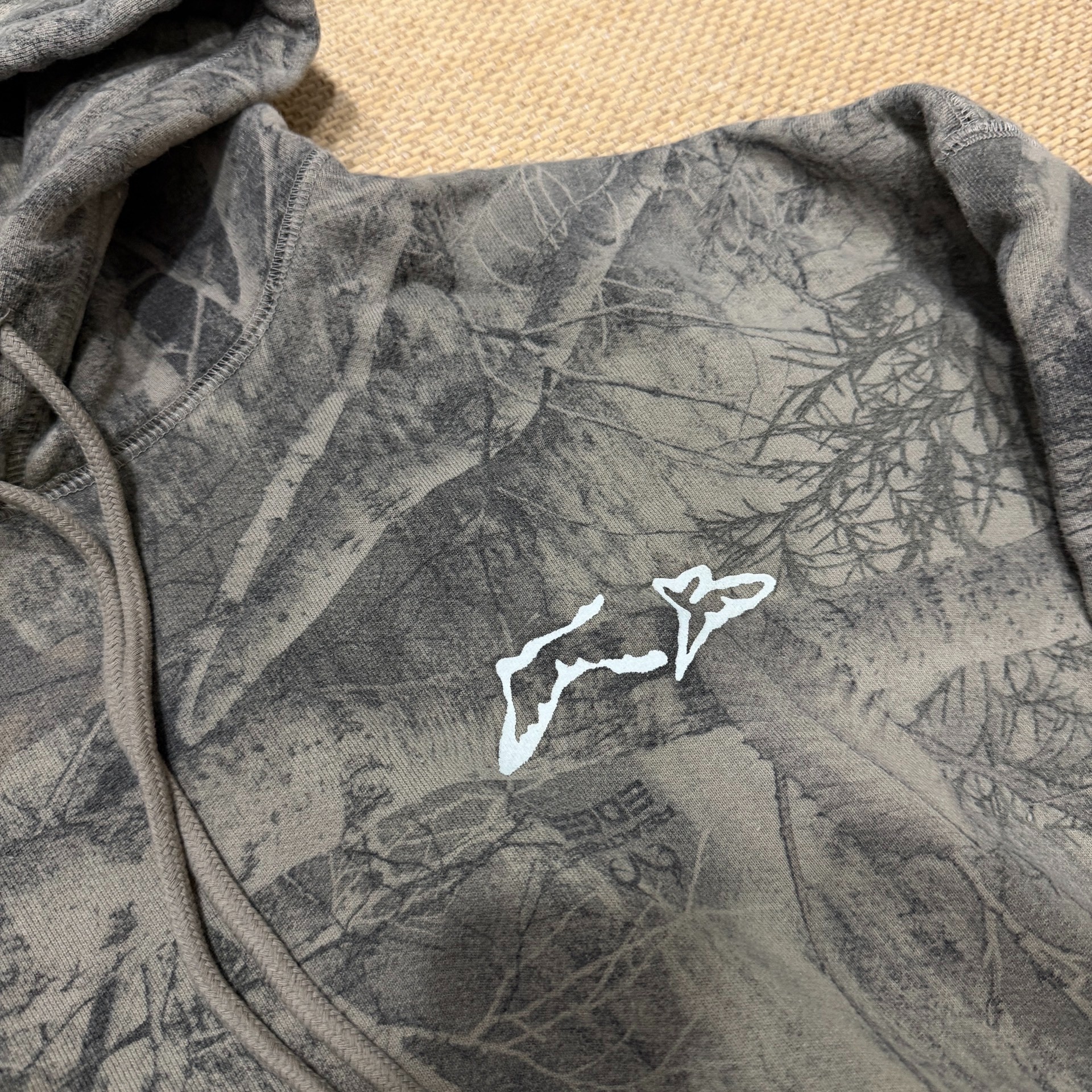 Cole Buxton Realtree Camo Hoodie — detail