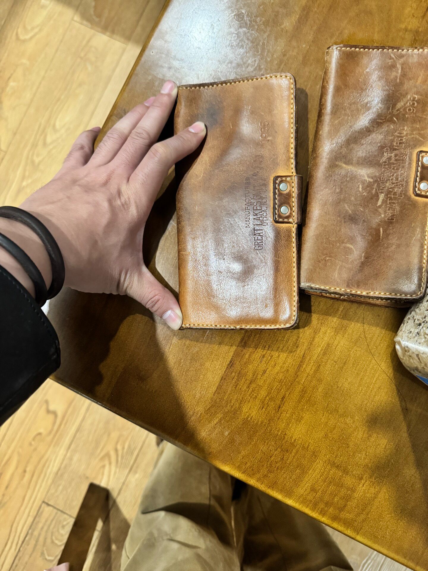 Freewheelers Great Lakes Vintage Long Wallet — label