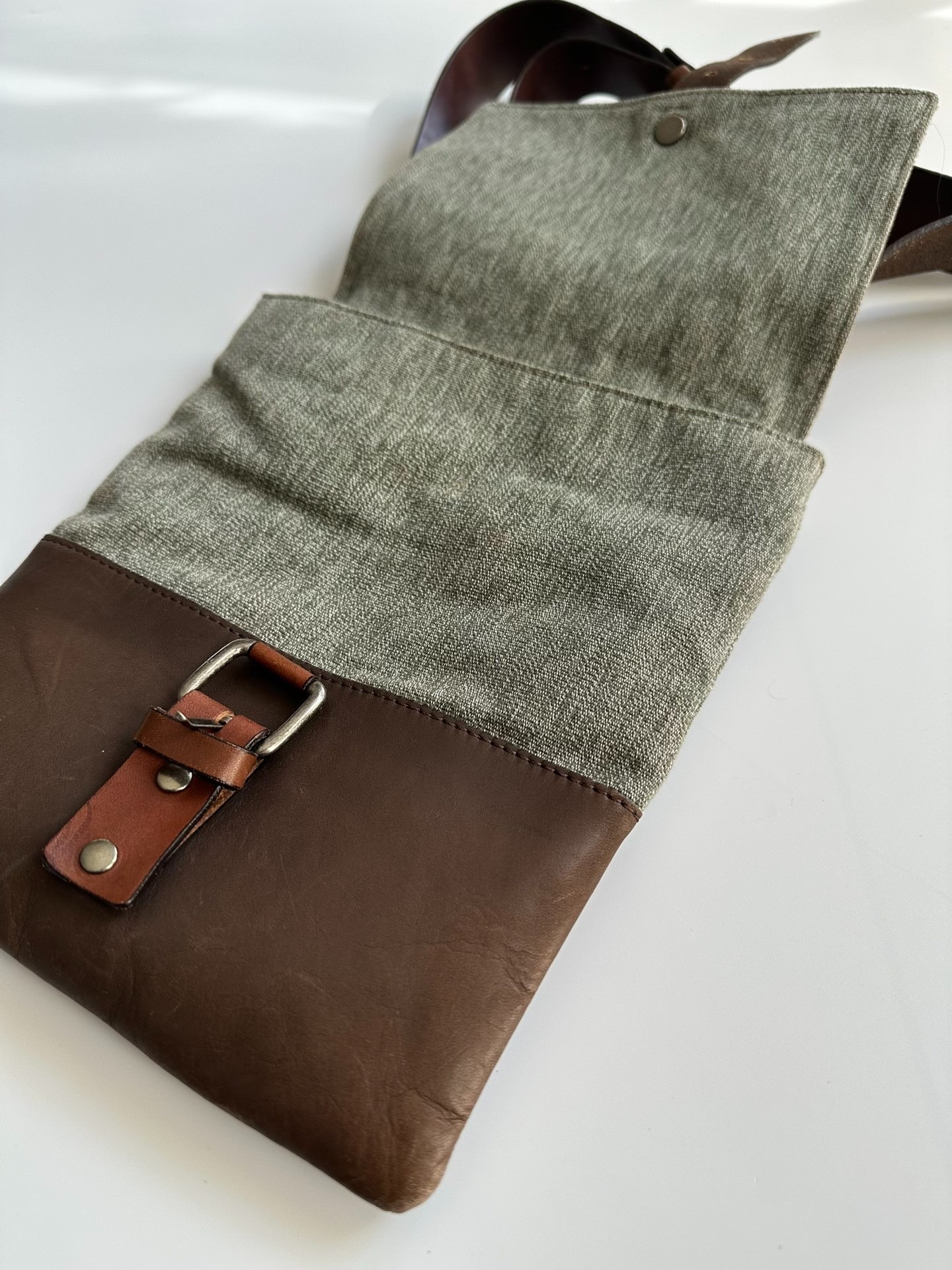 Dries Van Noten Horsehair Crossbody Bag — detail