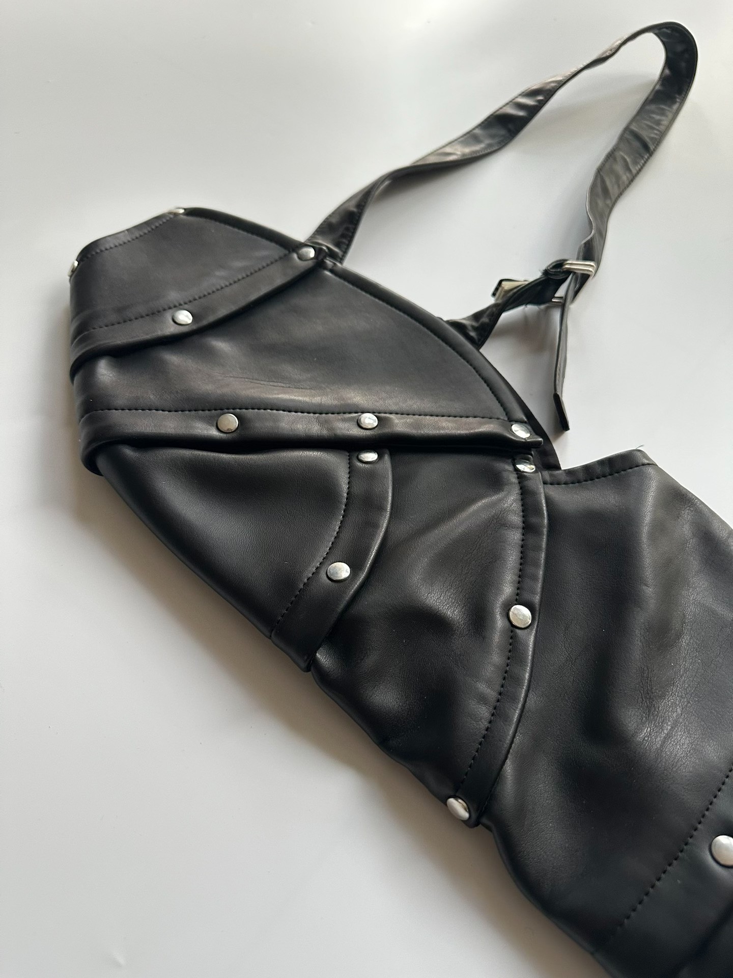 Comme des Garçons Leather Arm Guard 16AW — front