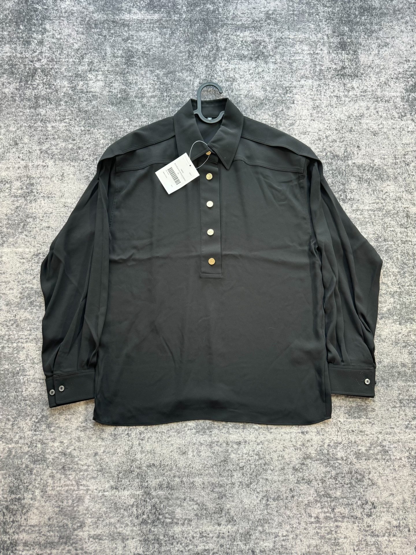 Louis Vuitton Silk-like Long Sleeve Shirt — label