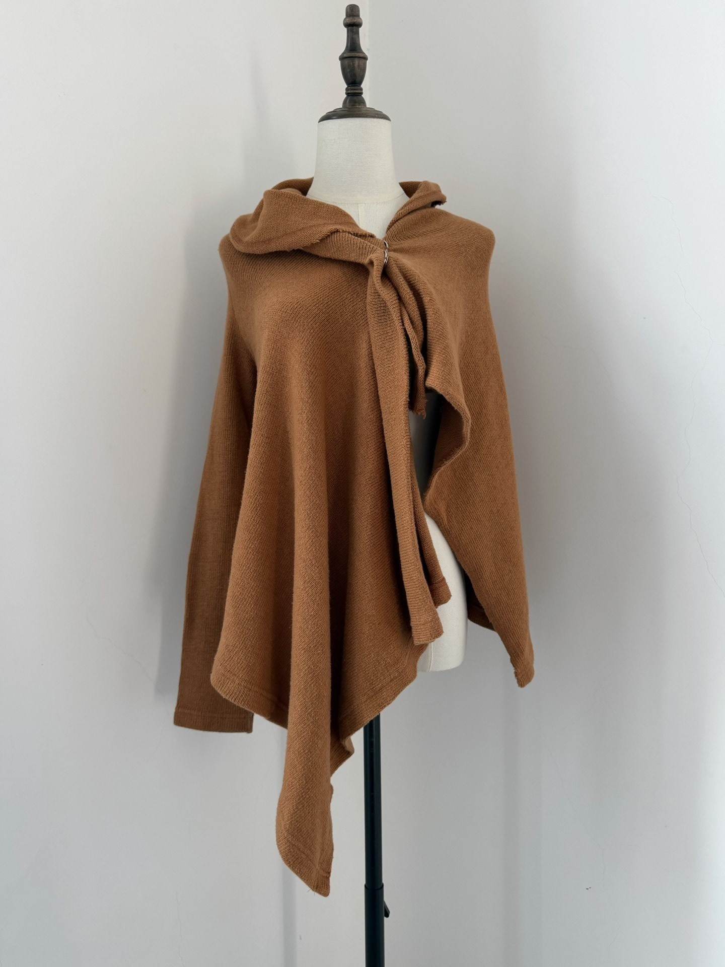 Y’s Asymmetric Knit Hooded Top