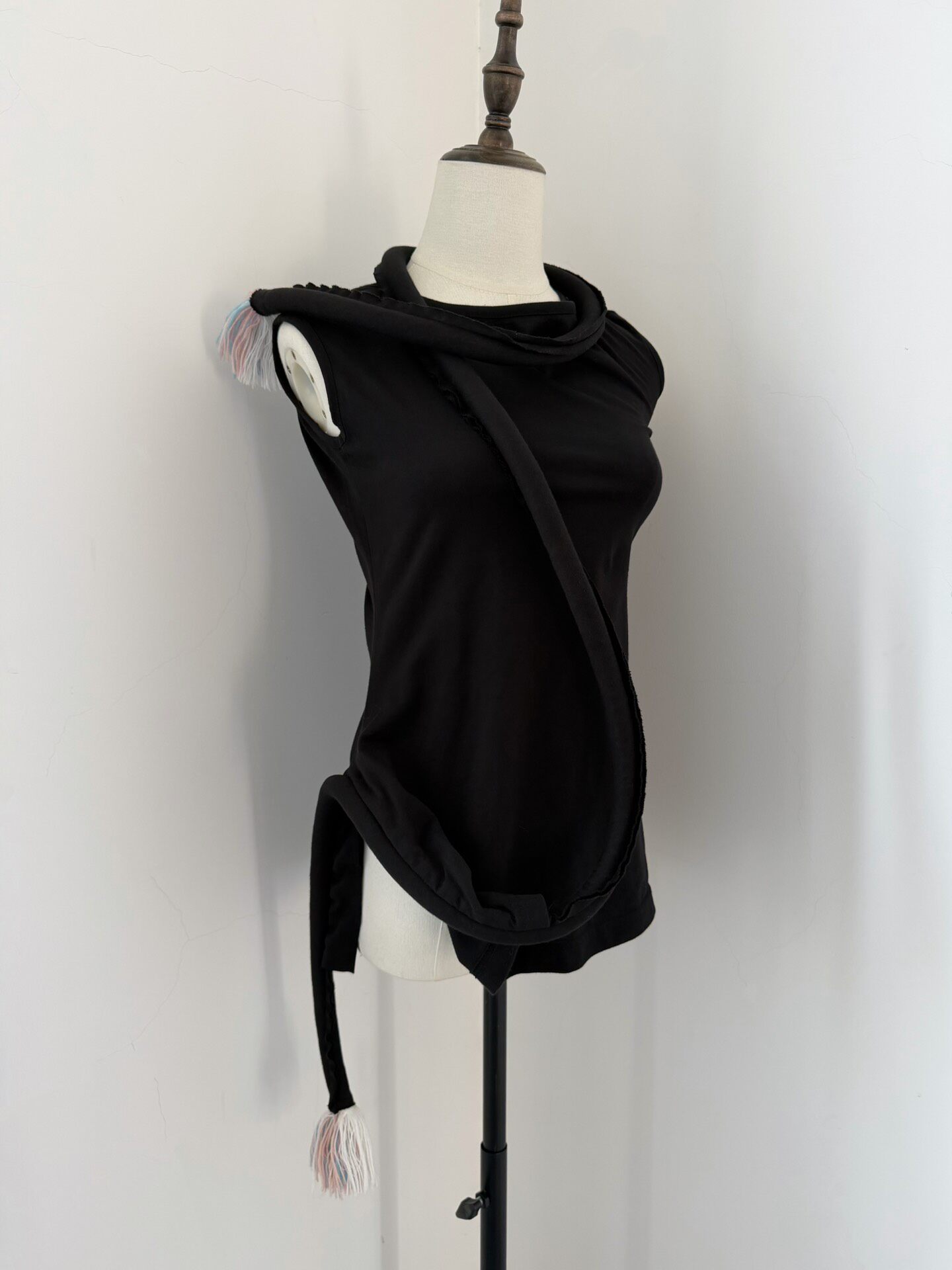 Yohji Yamamoto 2006 Runway Sleeveless Top — front