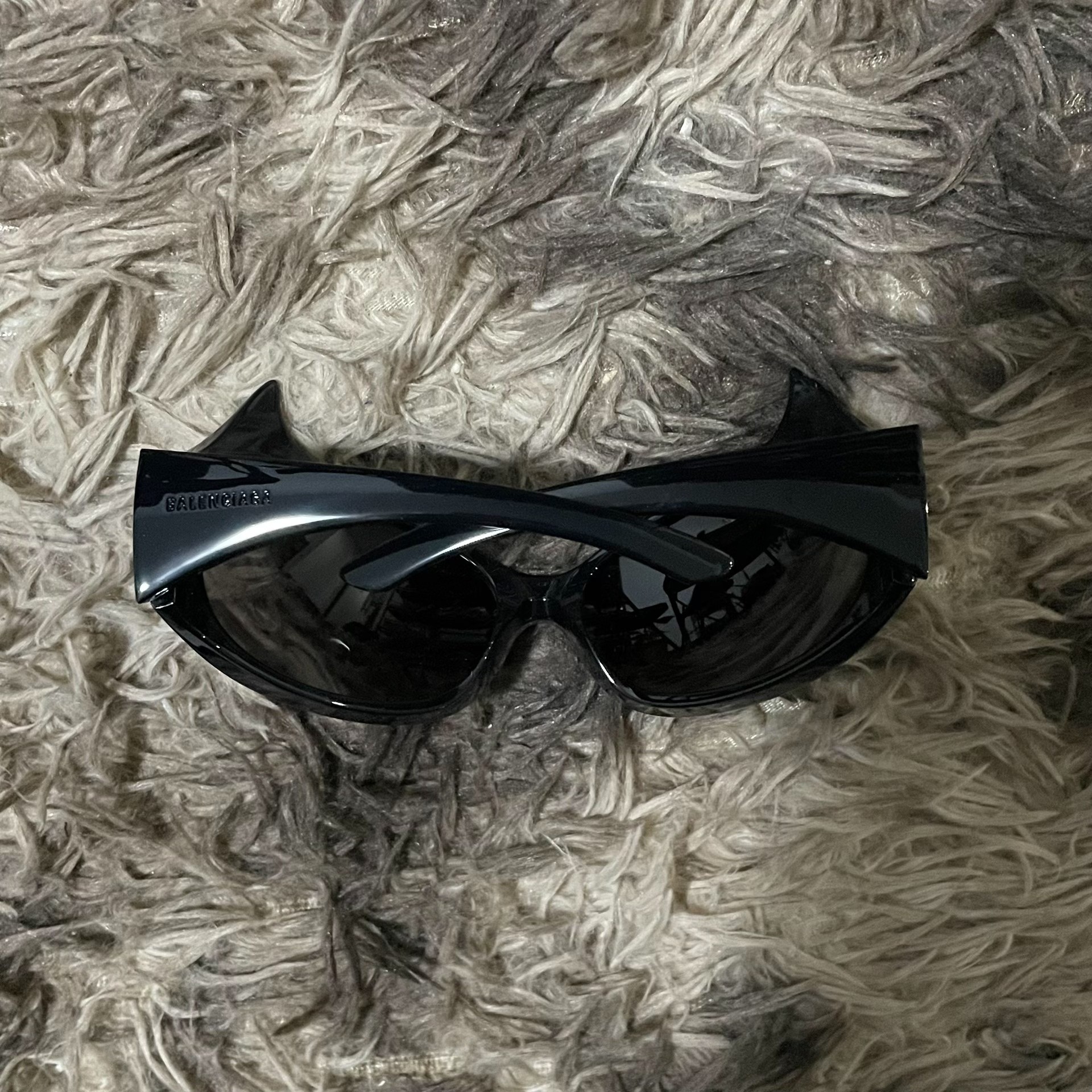 Balenciaga Black Logo Sunglasses — detail