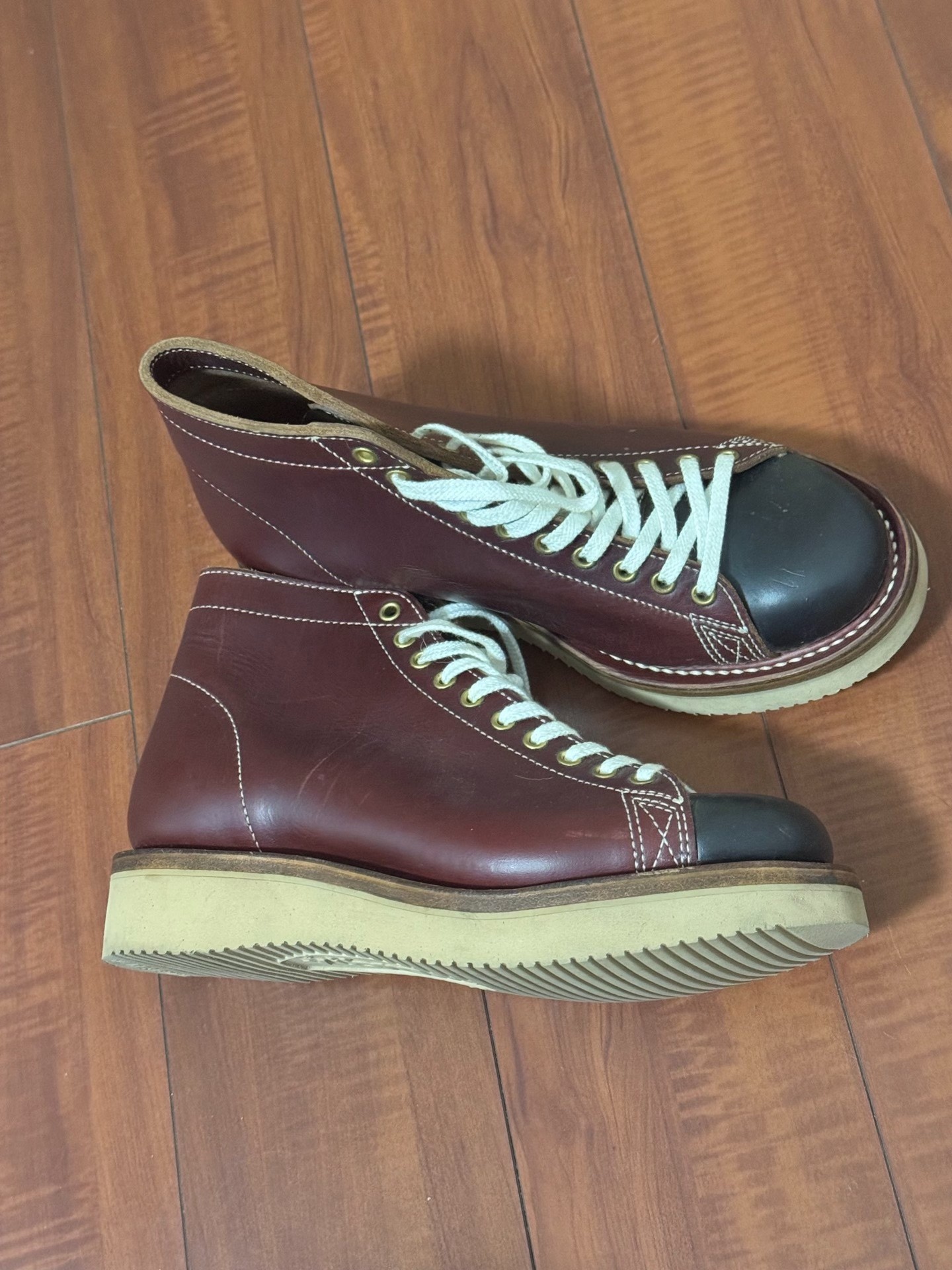 Zerrows Short-Face Work Boots — detail