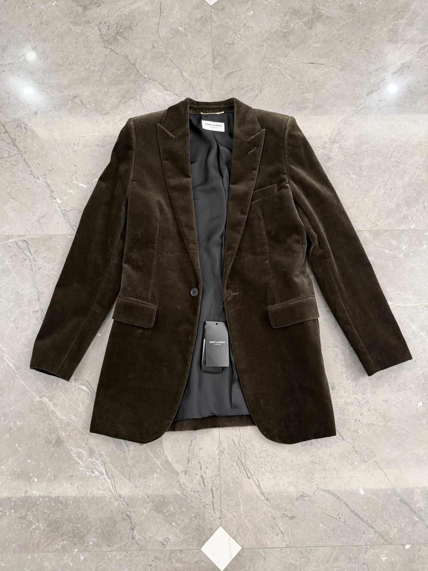 Saint Laurent Brown Velvet Le Smoking Blazer — front