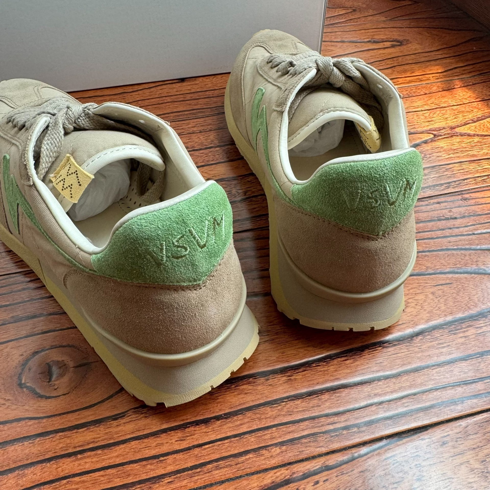 Visvim 24AW FKT Runner Sneakers — label
