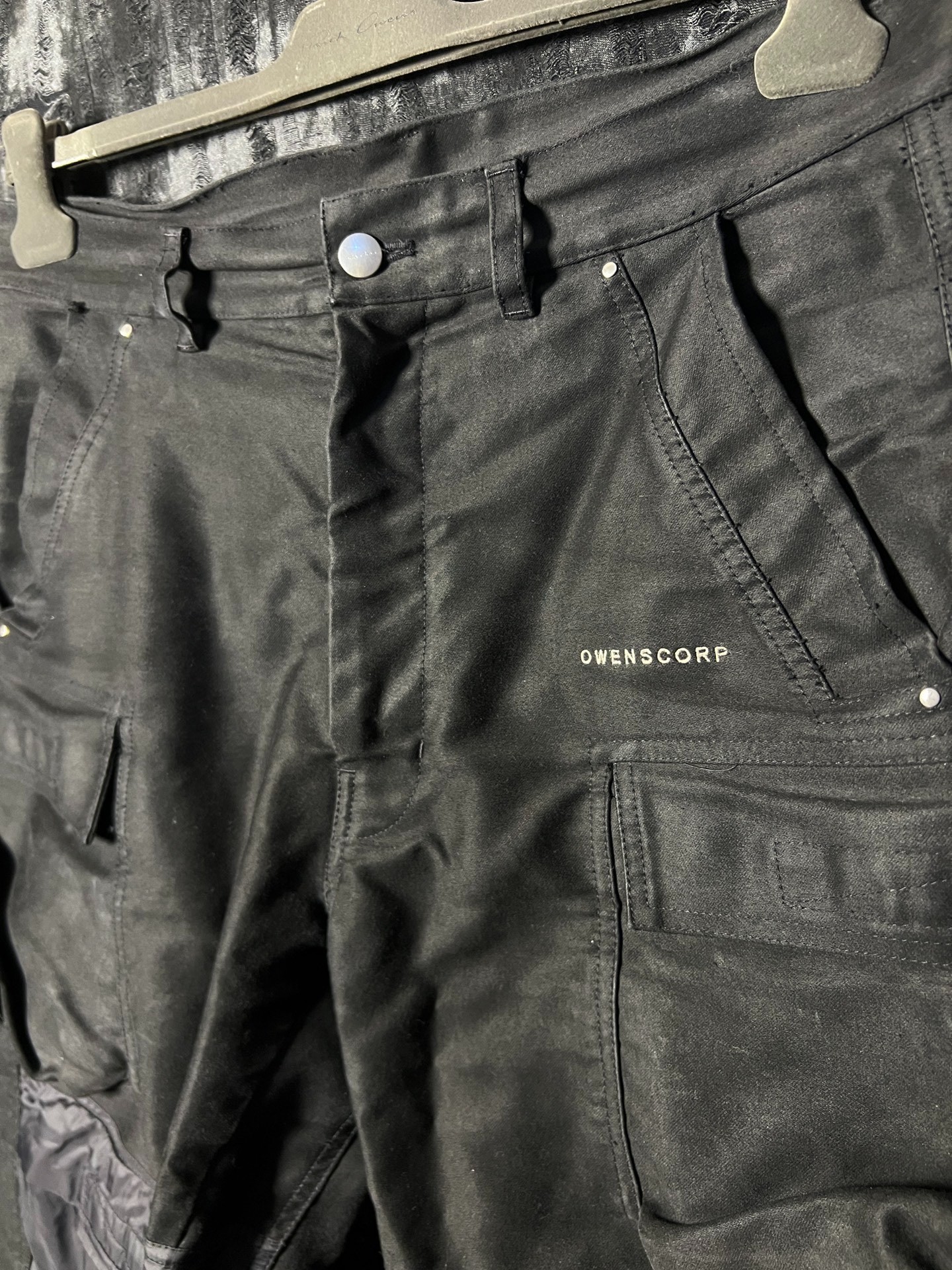 Rick Owens 25FW Stefan Cargo Pants — detail