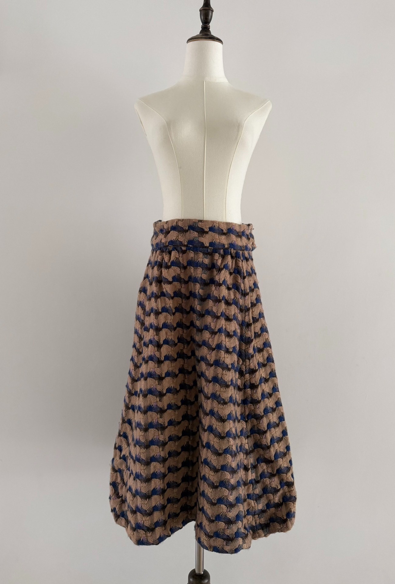 Dries Van Noten 04FW Geometric Knit Skirt — detail