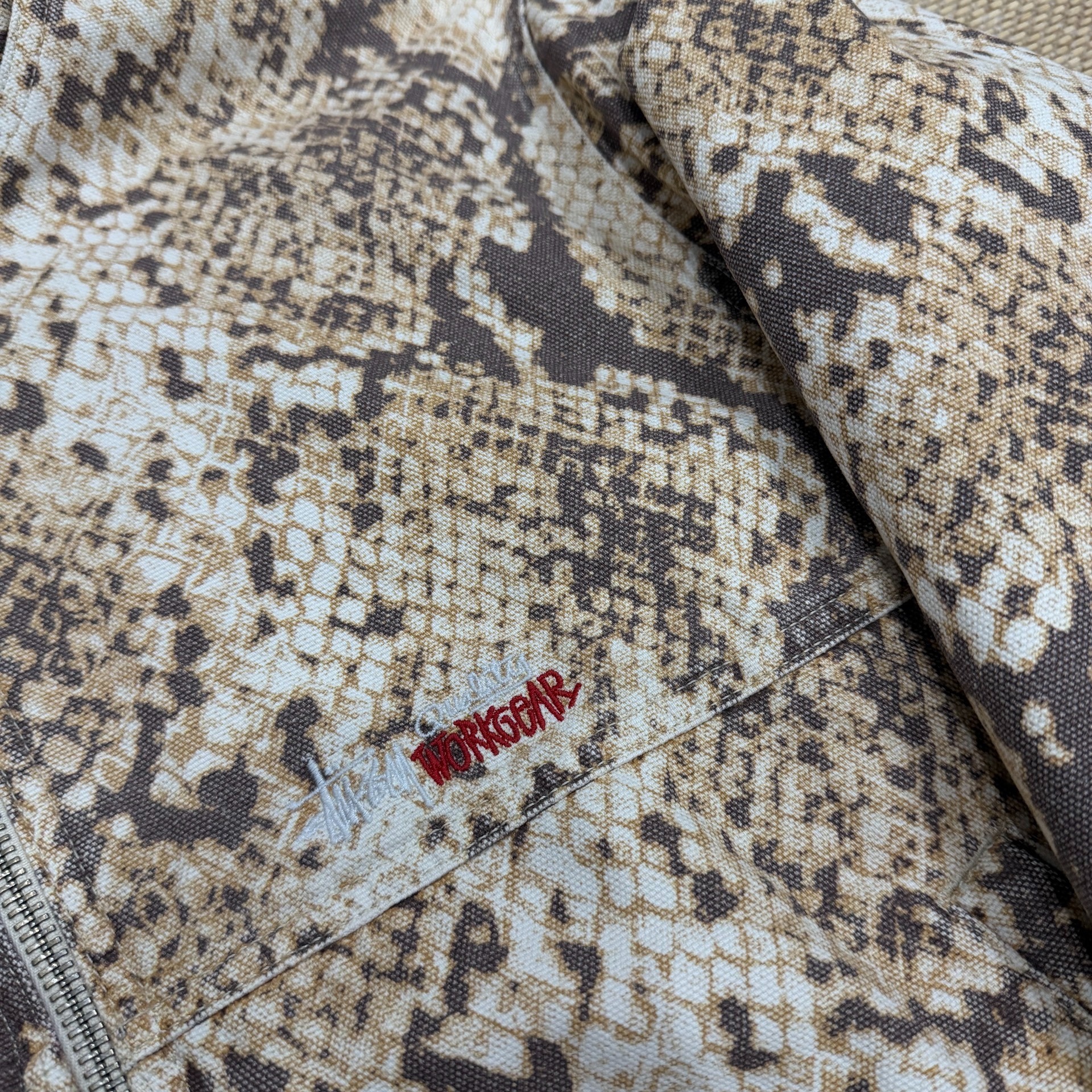 Stussy FW23 Snake Print Insulated Jacket — detail
