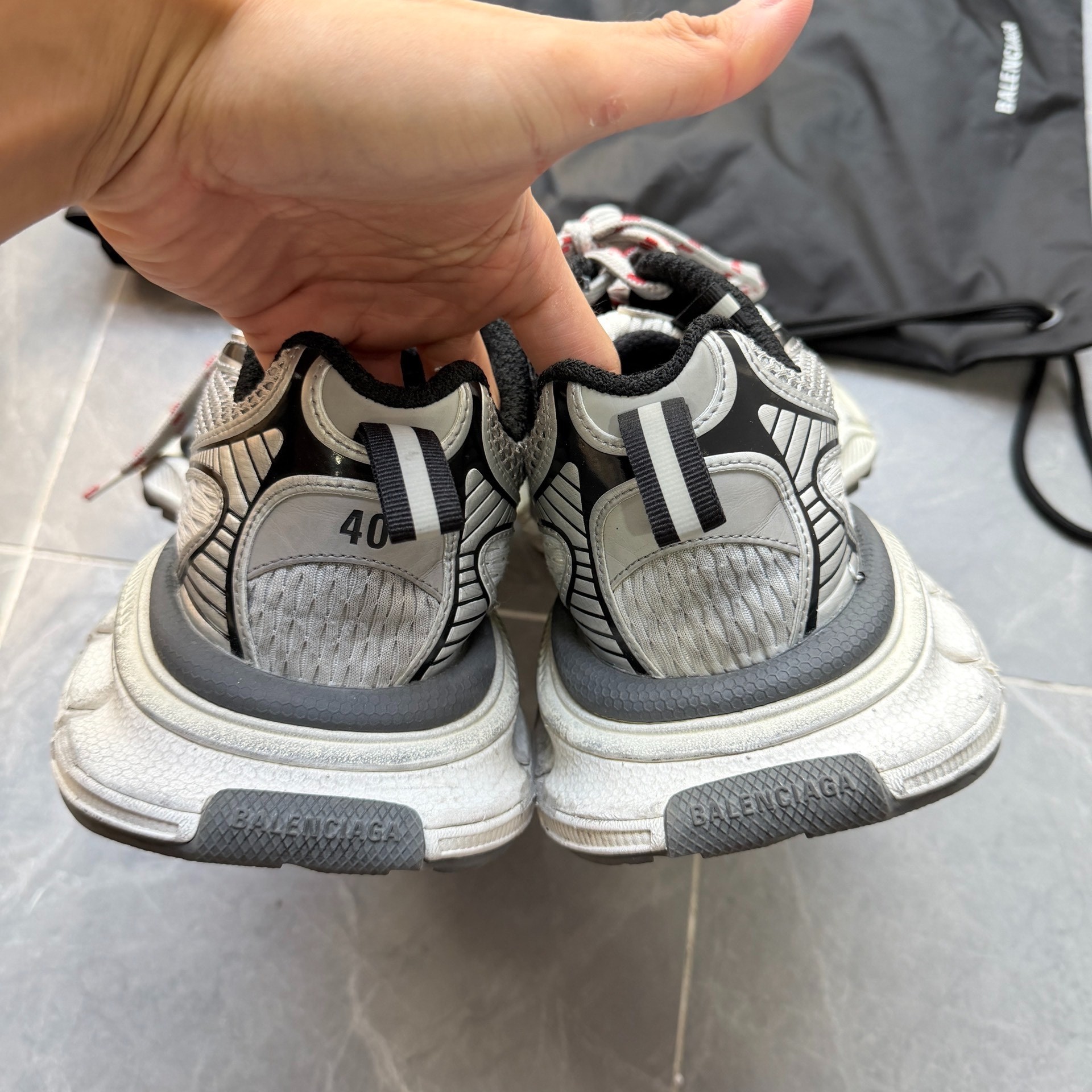 Balenciaga 3XL White Gray Red Sneakers — label