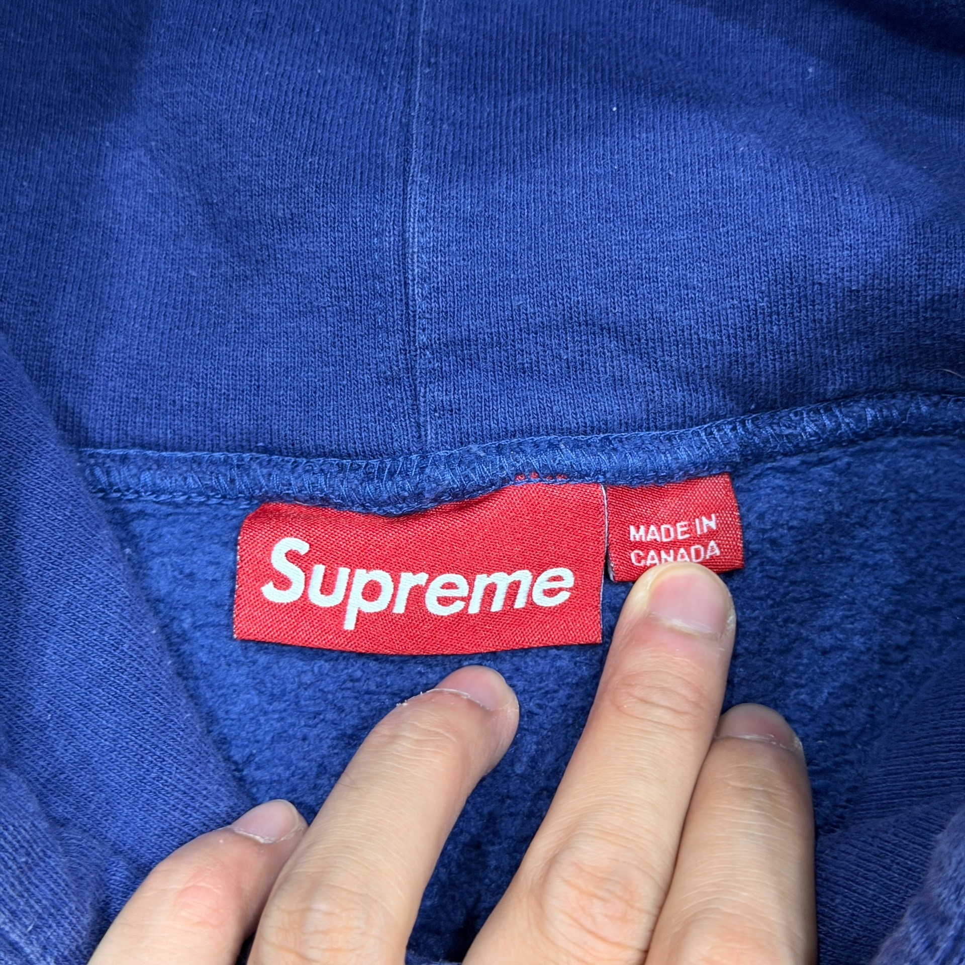Supreme SS24 Small Logo Hoodie — label