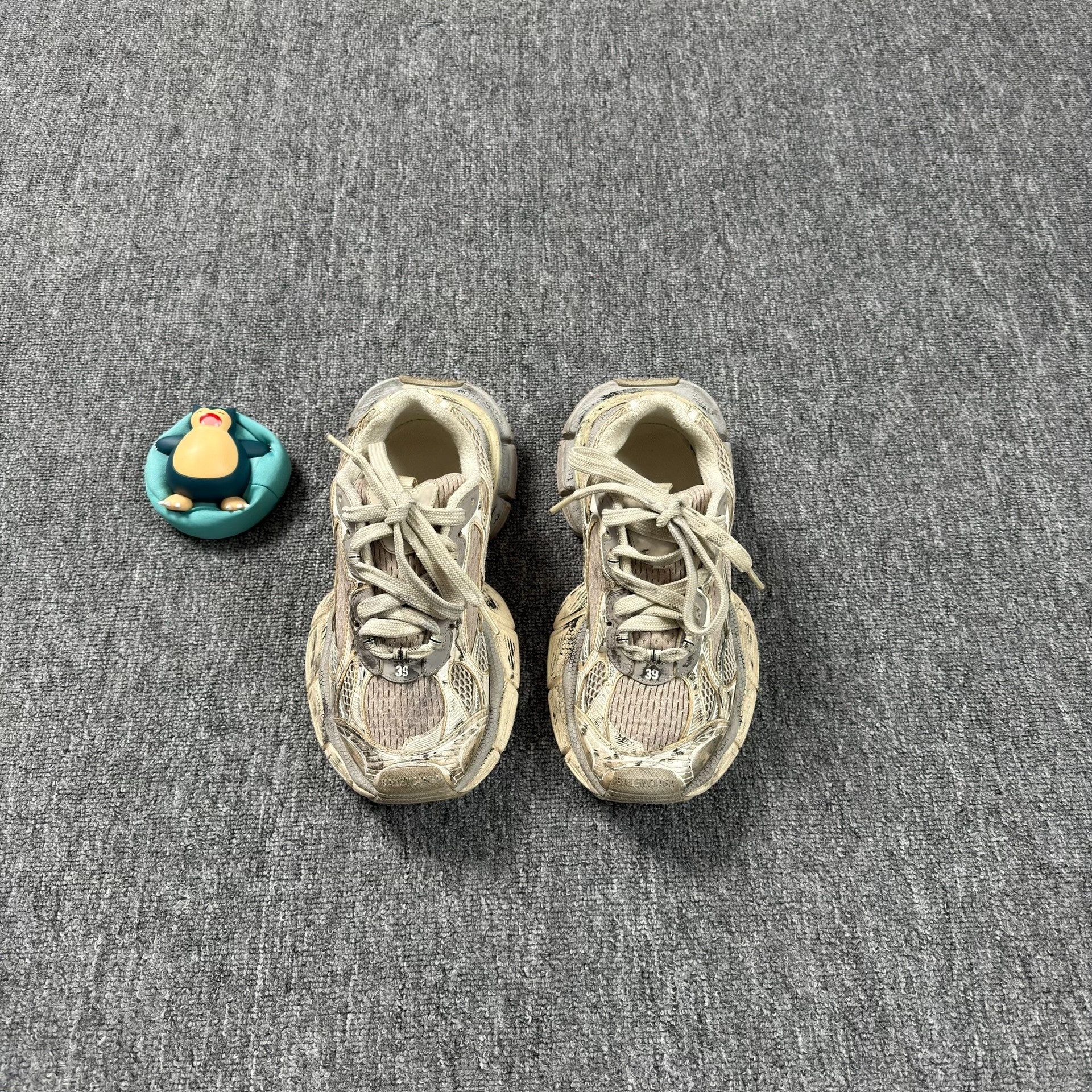 Balenciaga 3XL Beige Casual Sneakers — front