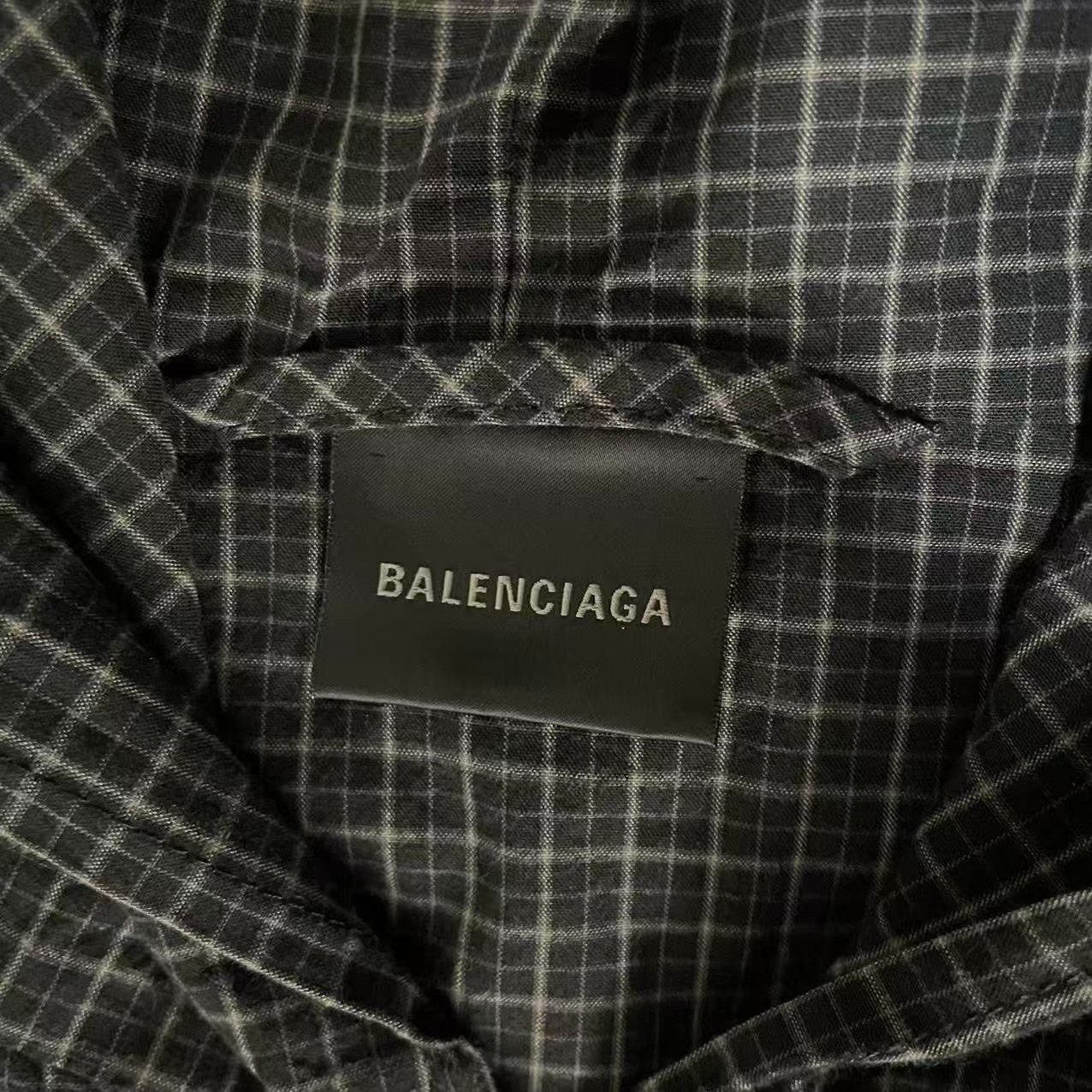Balenciaga Oversized Printed Hooded Jacket — detail