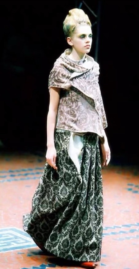 Comme des Garcons 1996 Skirt — back