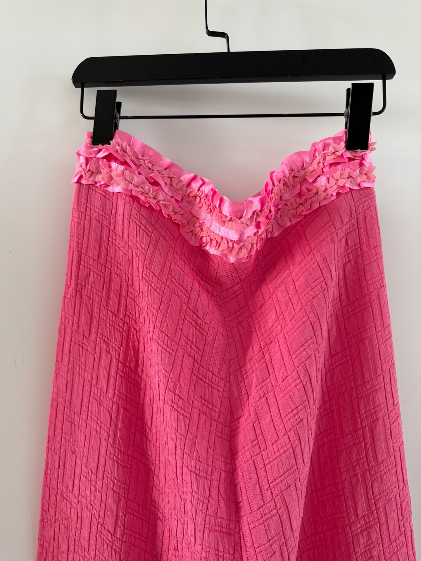 Comme des Garcons Pink Ruffled Midi Skirt — front