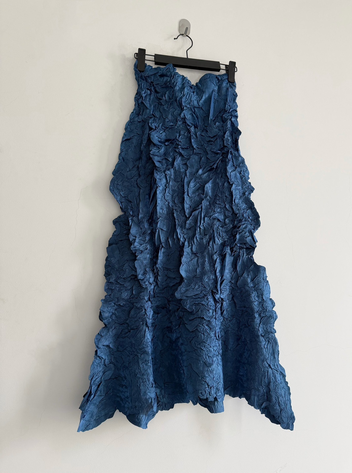 Issey Miyake 1999 Metallic Blue Skirt — label
