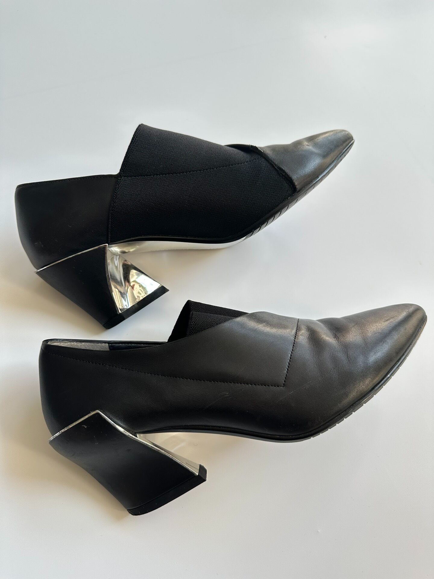 Issey Miyake Pointed Silver Heels