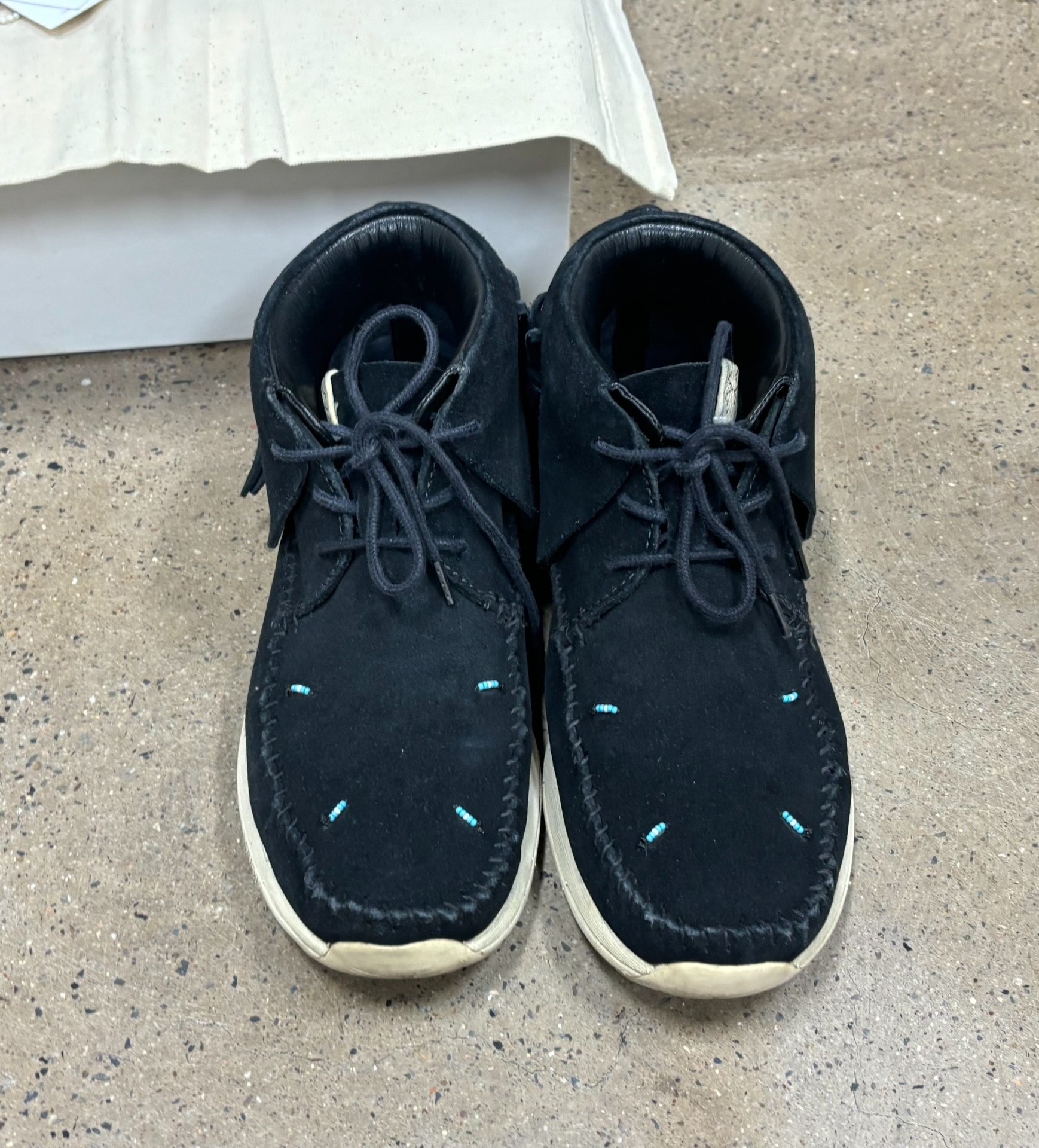 Visvim 21aw FBT Lhamo-Folk Suede Boots — detail
