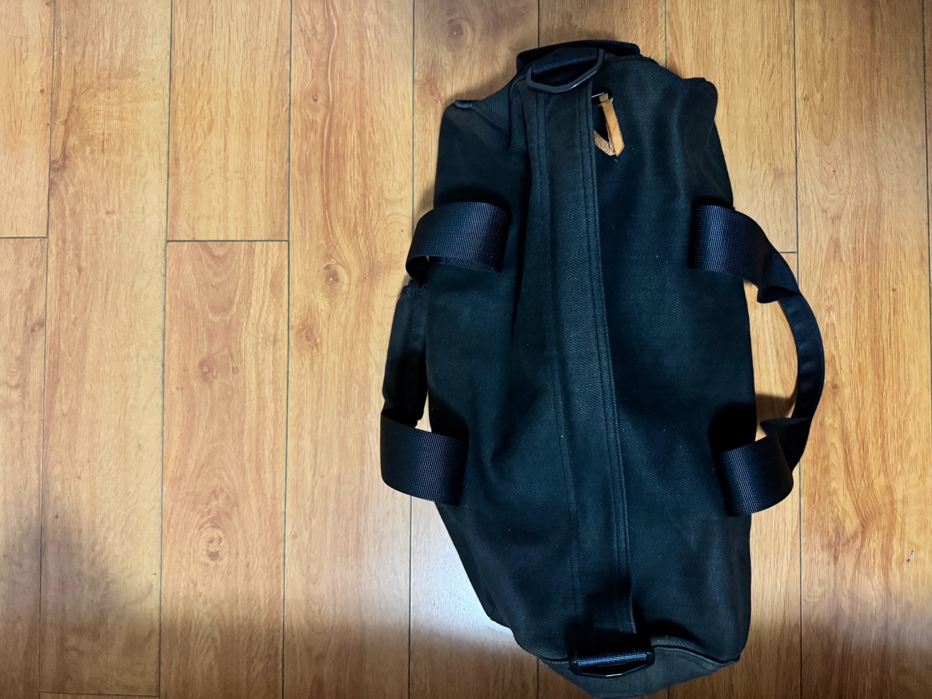 Iron Heart Black Duffel Bag — detail