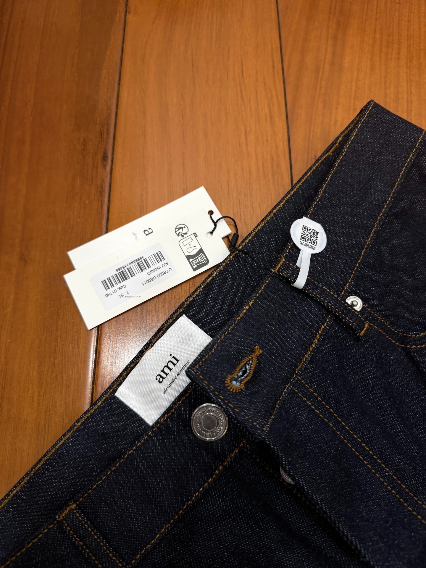 AMI Dark Blue Straight Wide Leg Jeans — detail