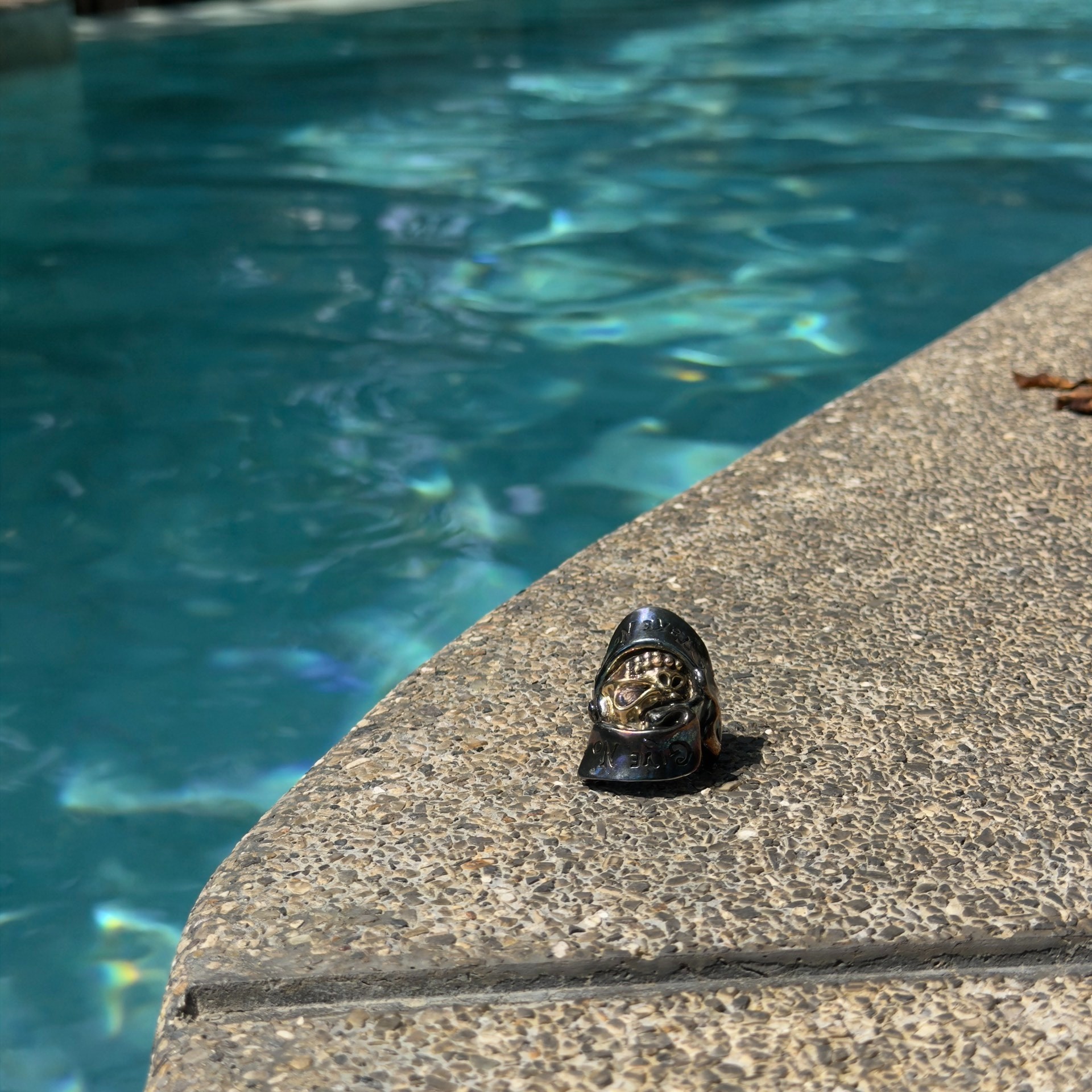 Starlingear GiveNoTakeNo Skull Ring — back