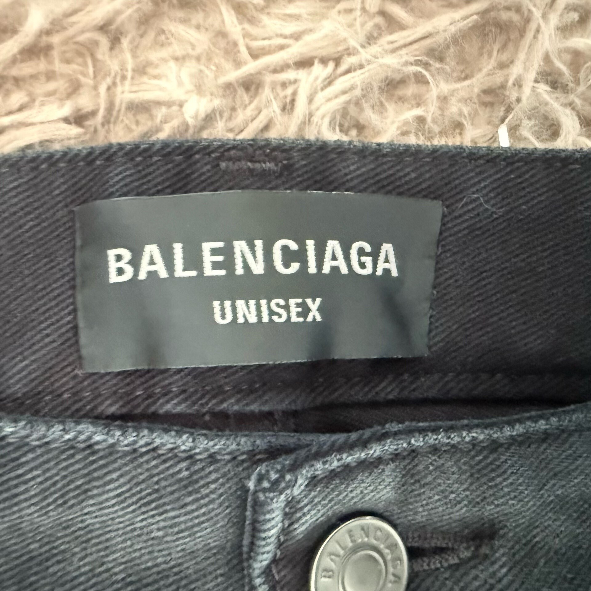 Balenciaga Dark Wide-Leg Cargo Jeans — detail