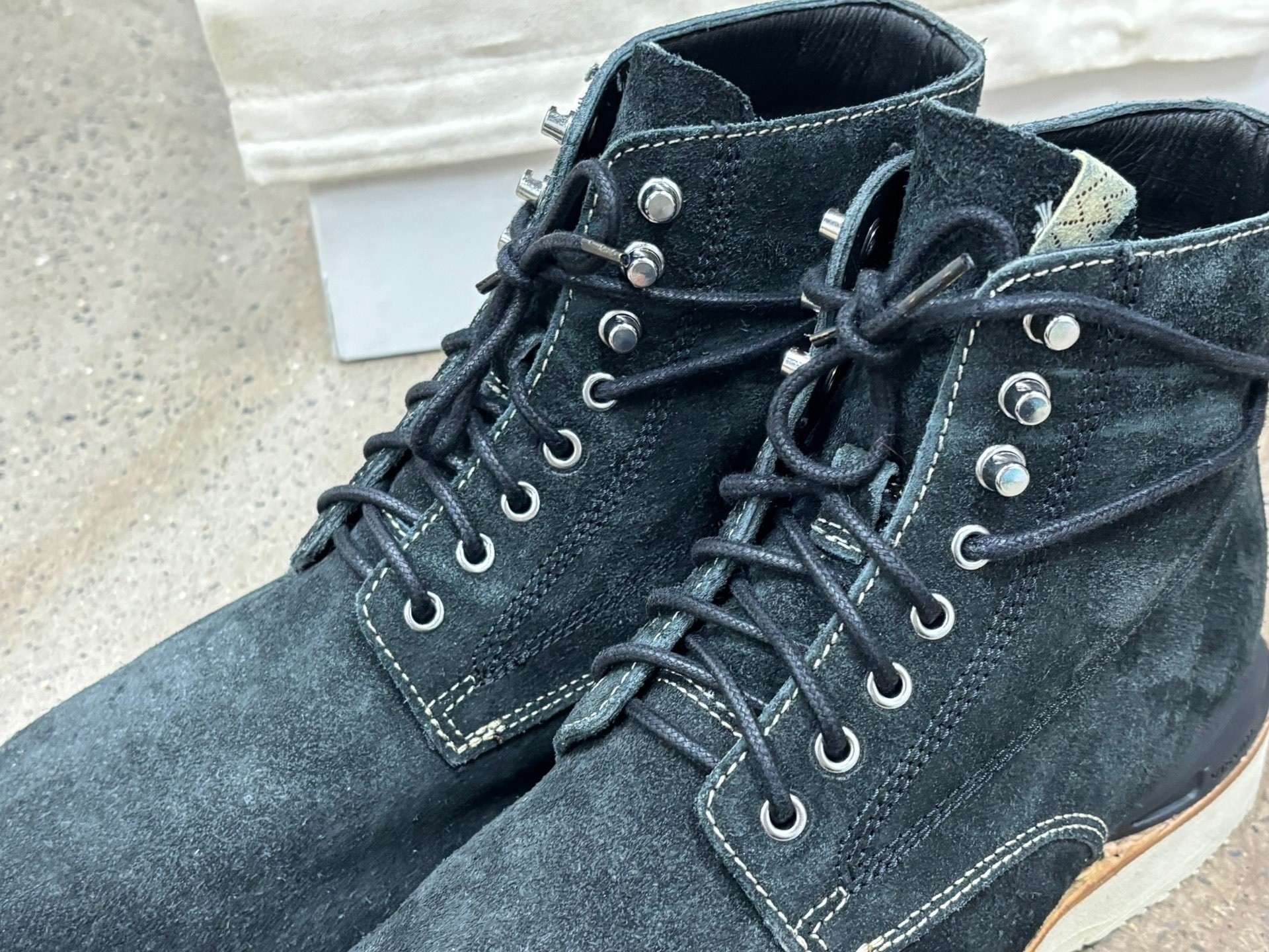 Visvim 23ss Virgil Boots Folk — label