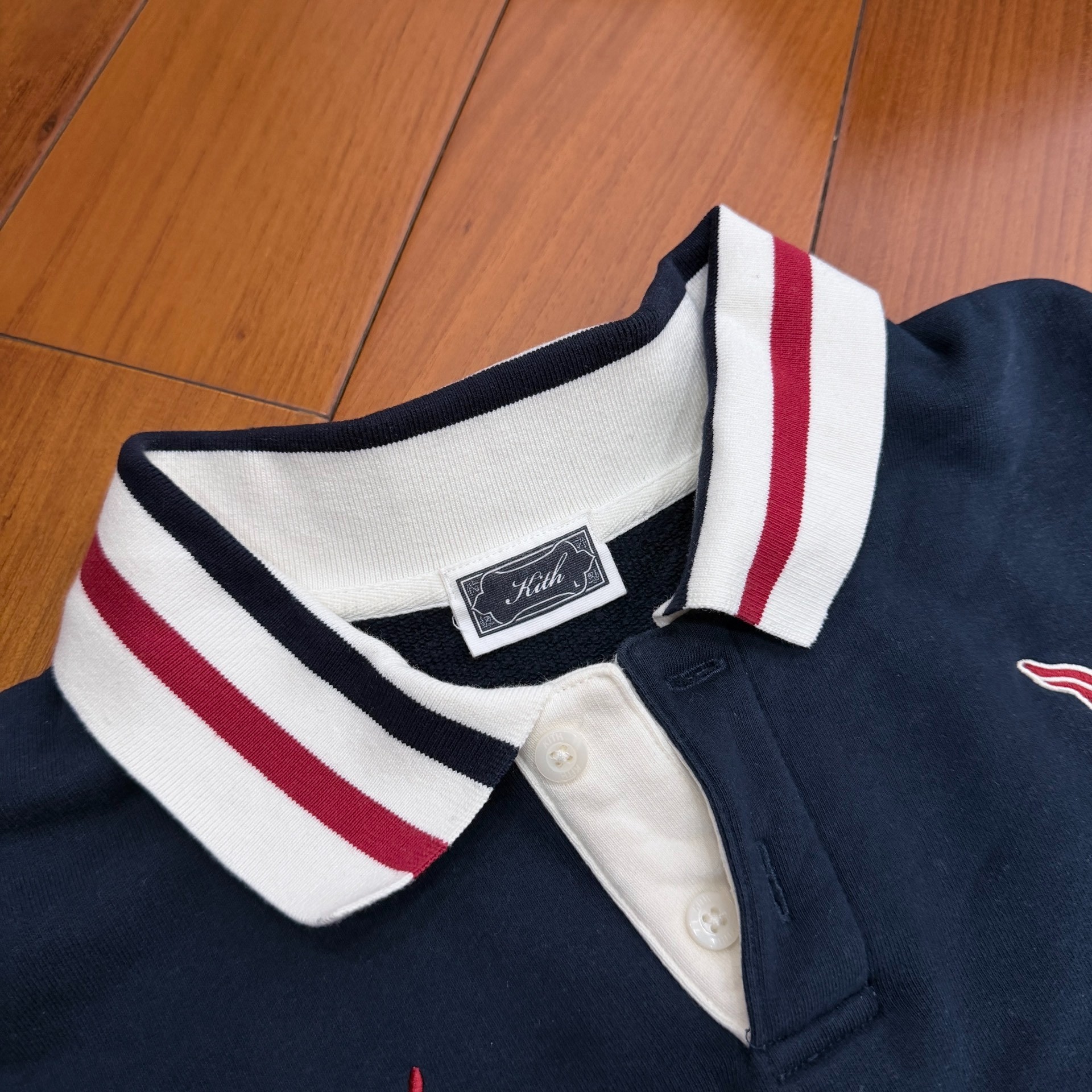 KITH Retro Nelson Collared Sweatshirt — detail