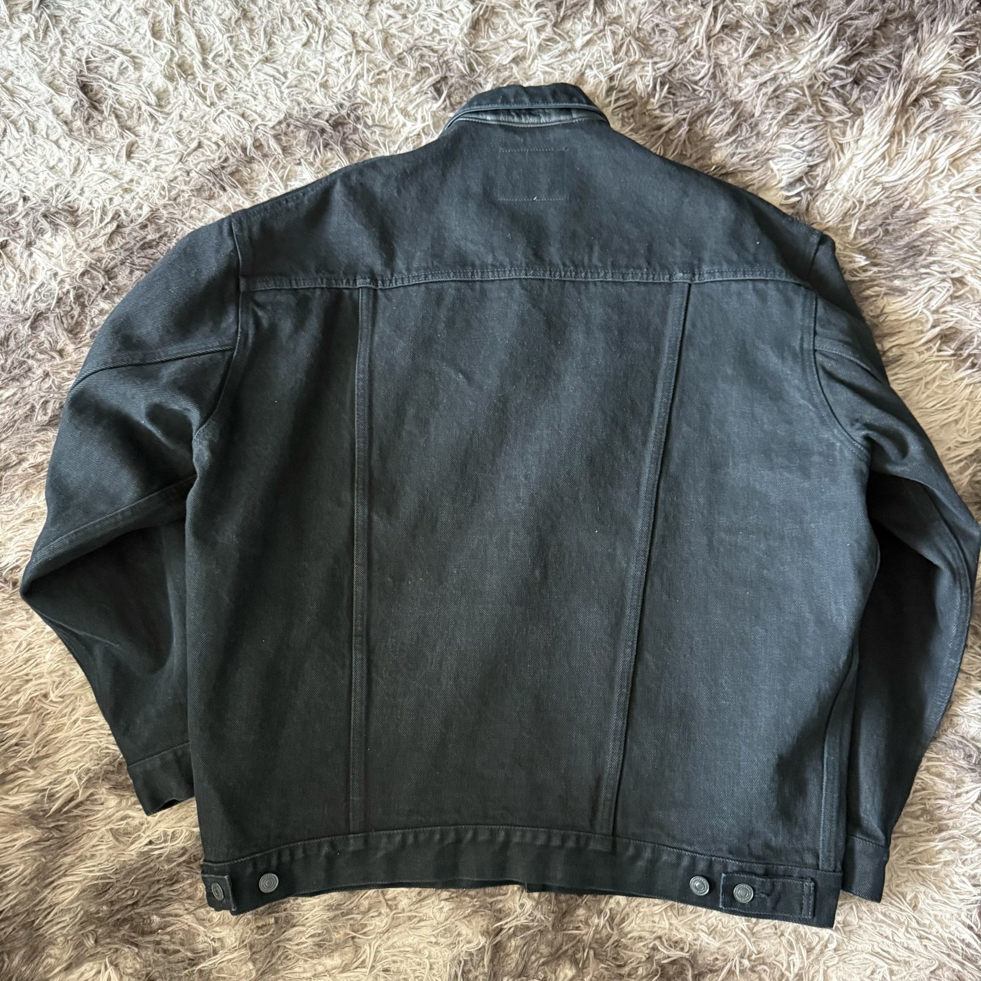 Balenciaga Black Oversized Men’s Jacket — detail