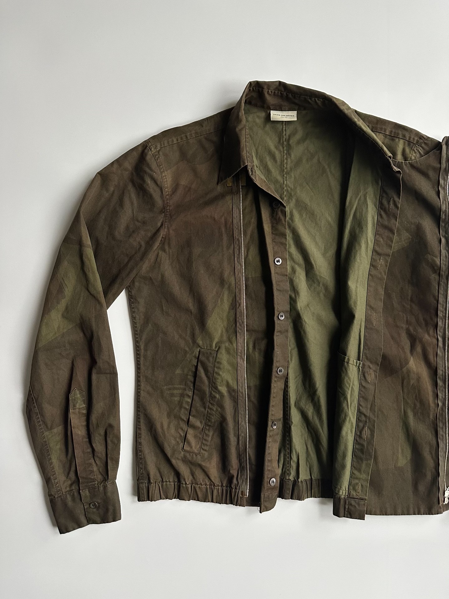 Dries Van Noten Camouflage Shirt Jacket — detail