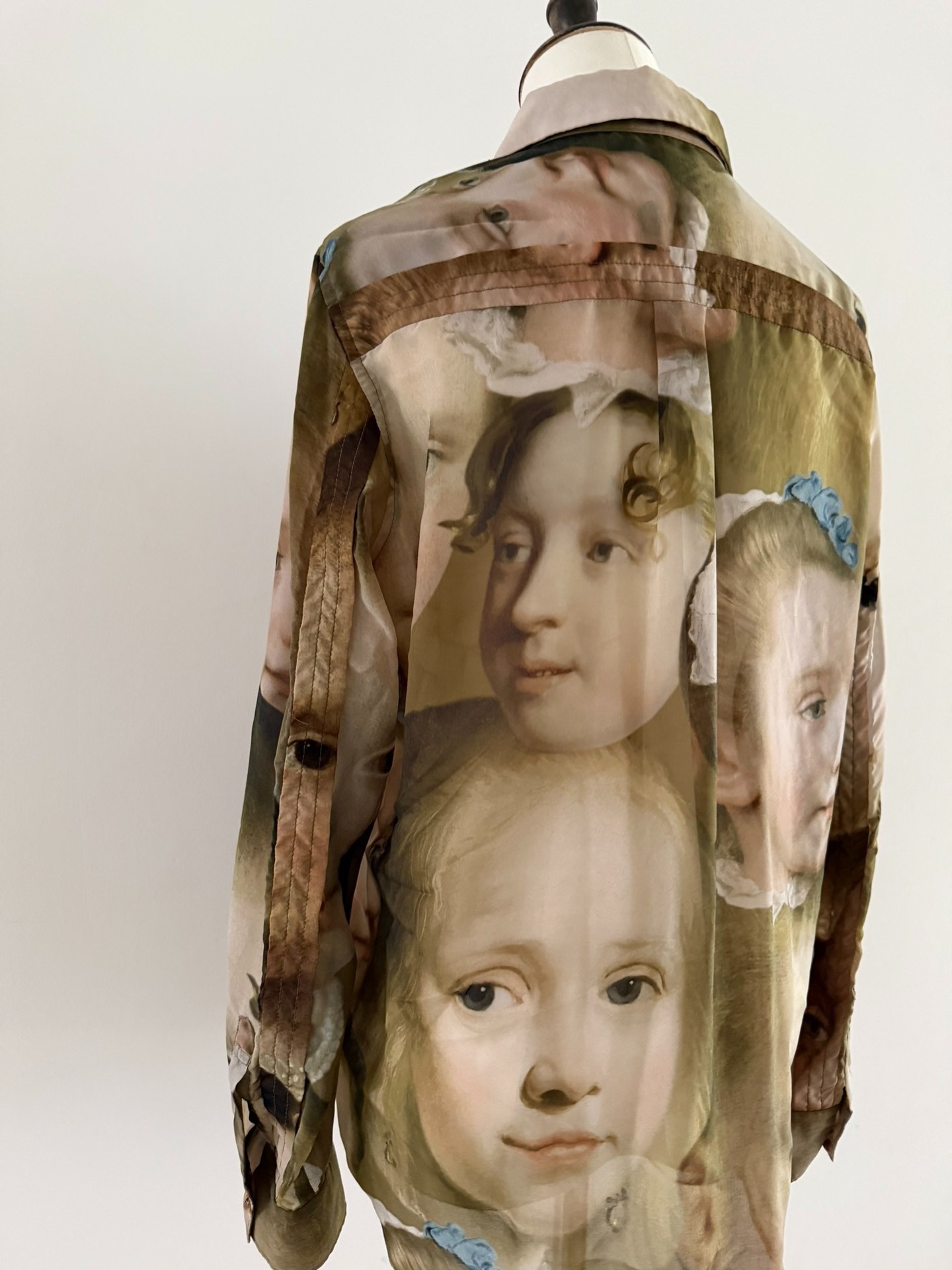 Comme des Garcons 24SS Portrait Shirt — label