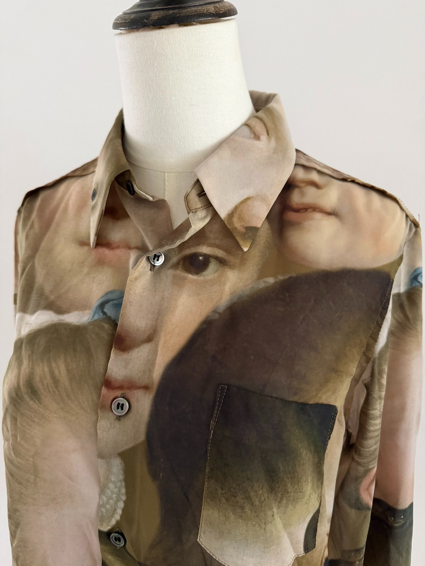 Comme des Garcons 24SS Portrait Shirt — back