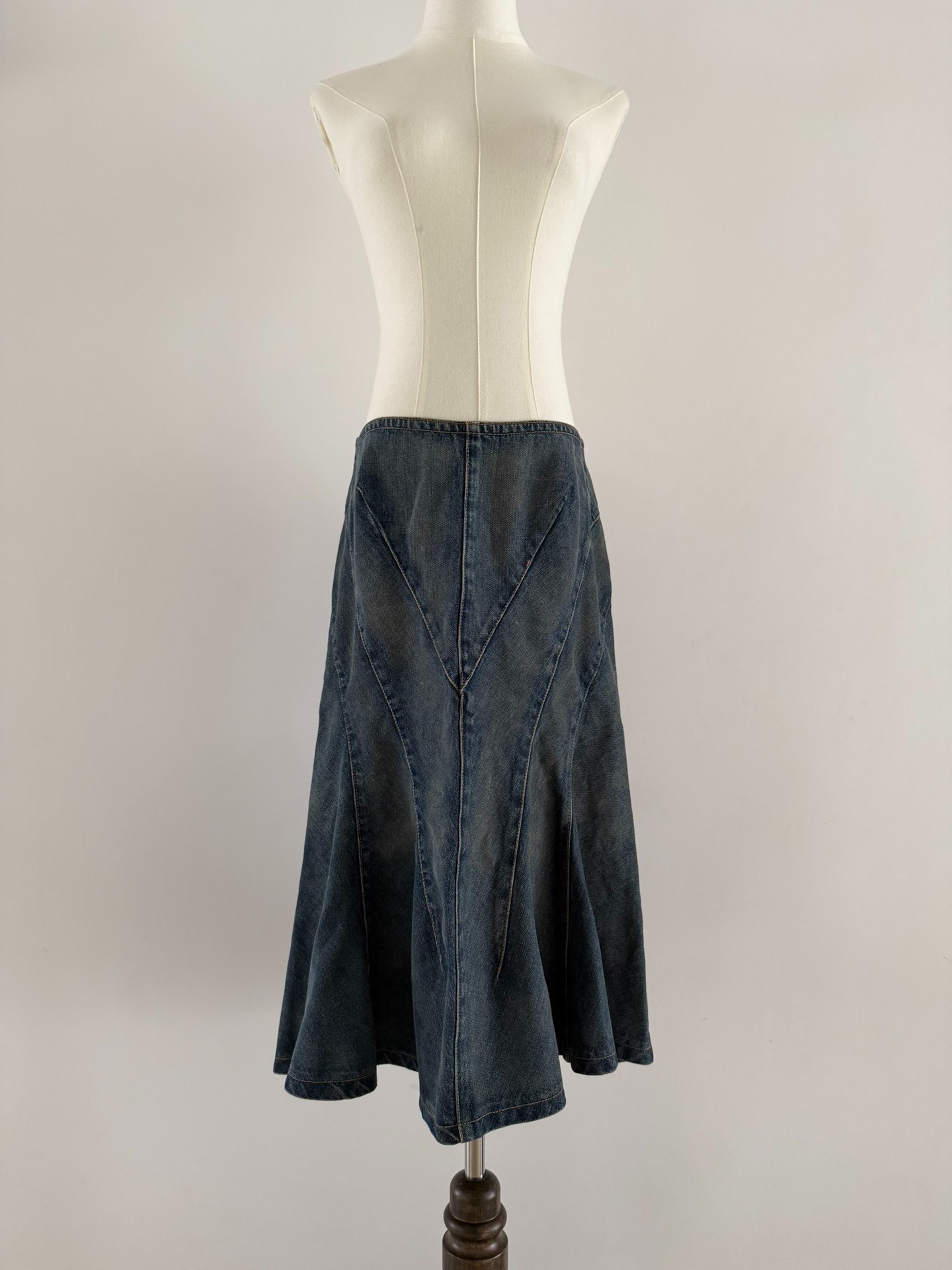 Junya Watanabe 06SS Denim Mermaid Skirt — detail