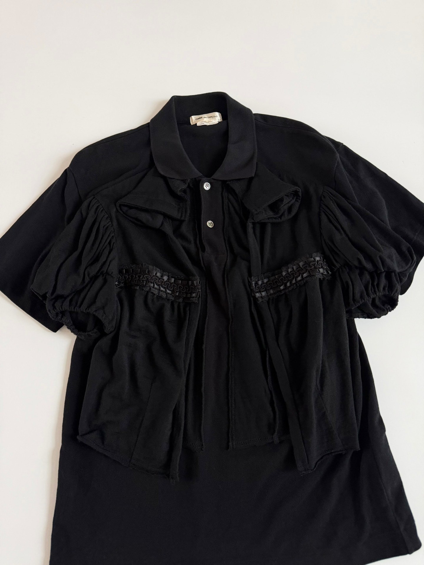 Comme des Garcons 2006 Mainline Short Sleeve Top — detail
