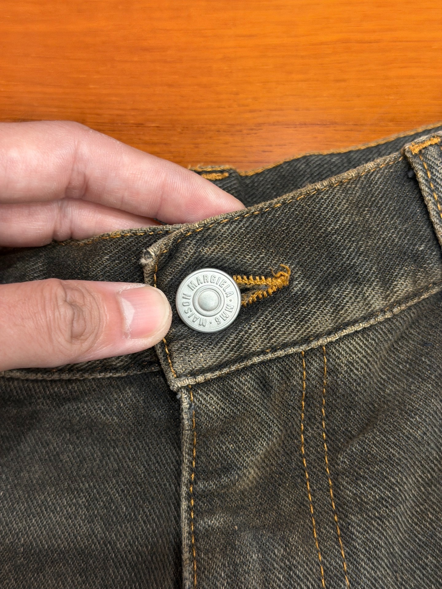 Maison Margiela Distressed Straight Jeans — detail