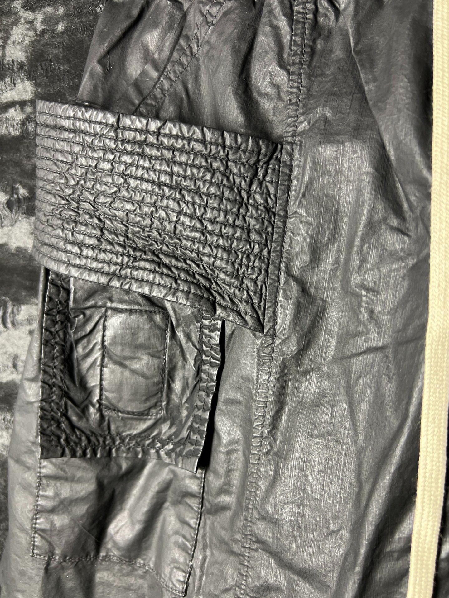 Rick Owens 21ss Waxed Double Ring Pants — detail