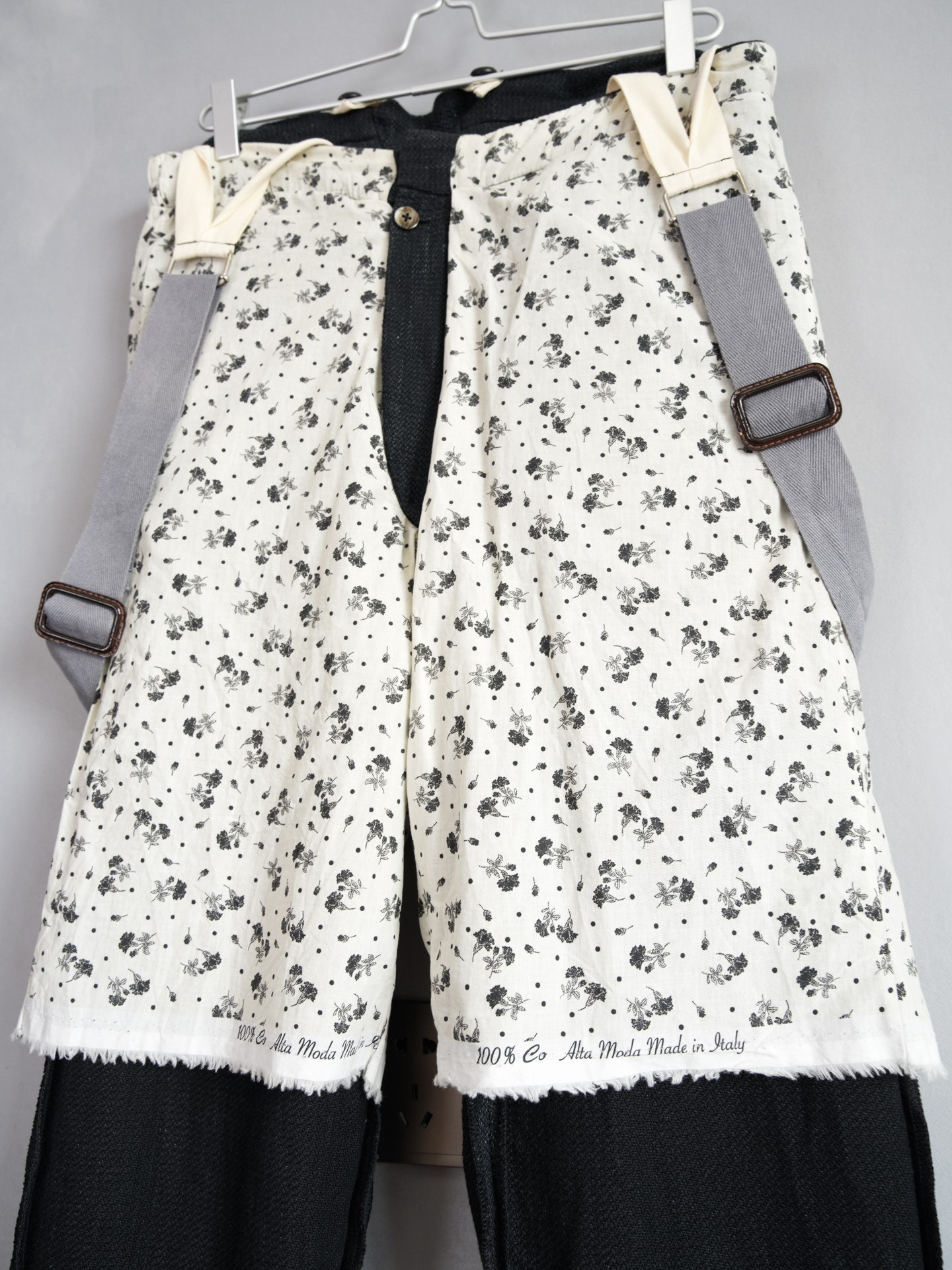 Geoffrey B. Small Floral Lined Suspender Trousers — label