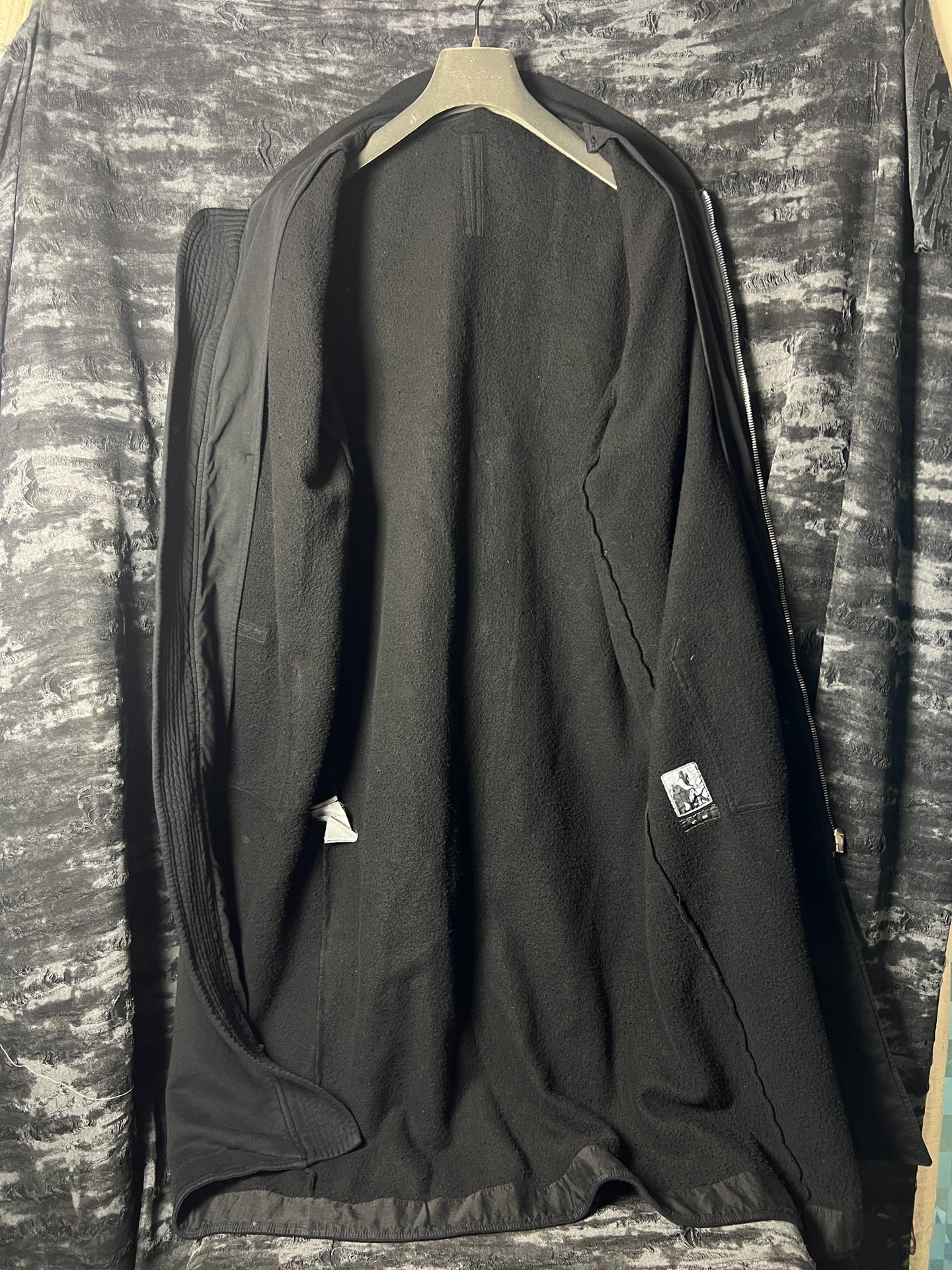 Rick Owens 16FW Long Padded Trench — detail