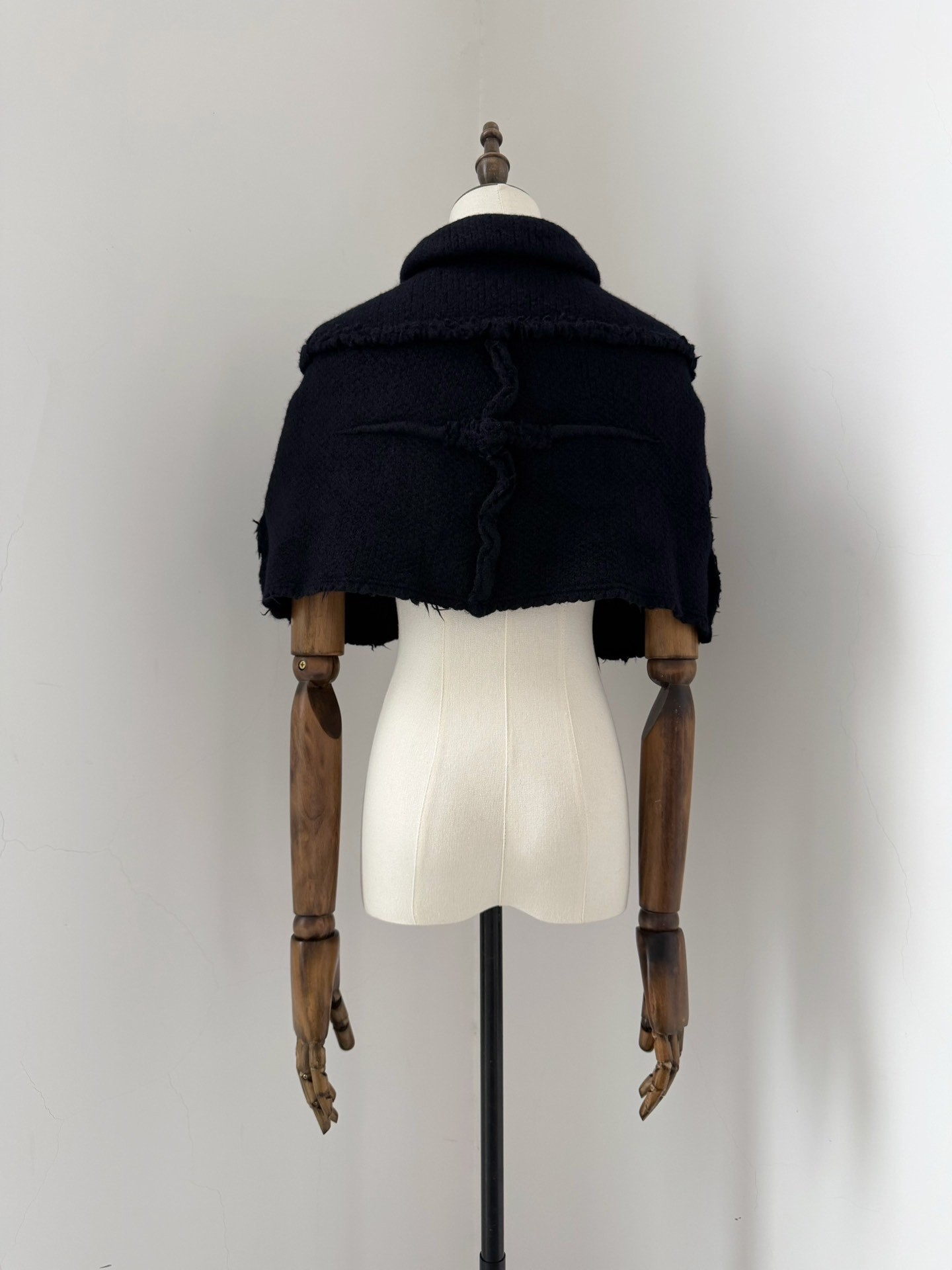 Comme des Garcons 2002 Wool Cape Top — label