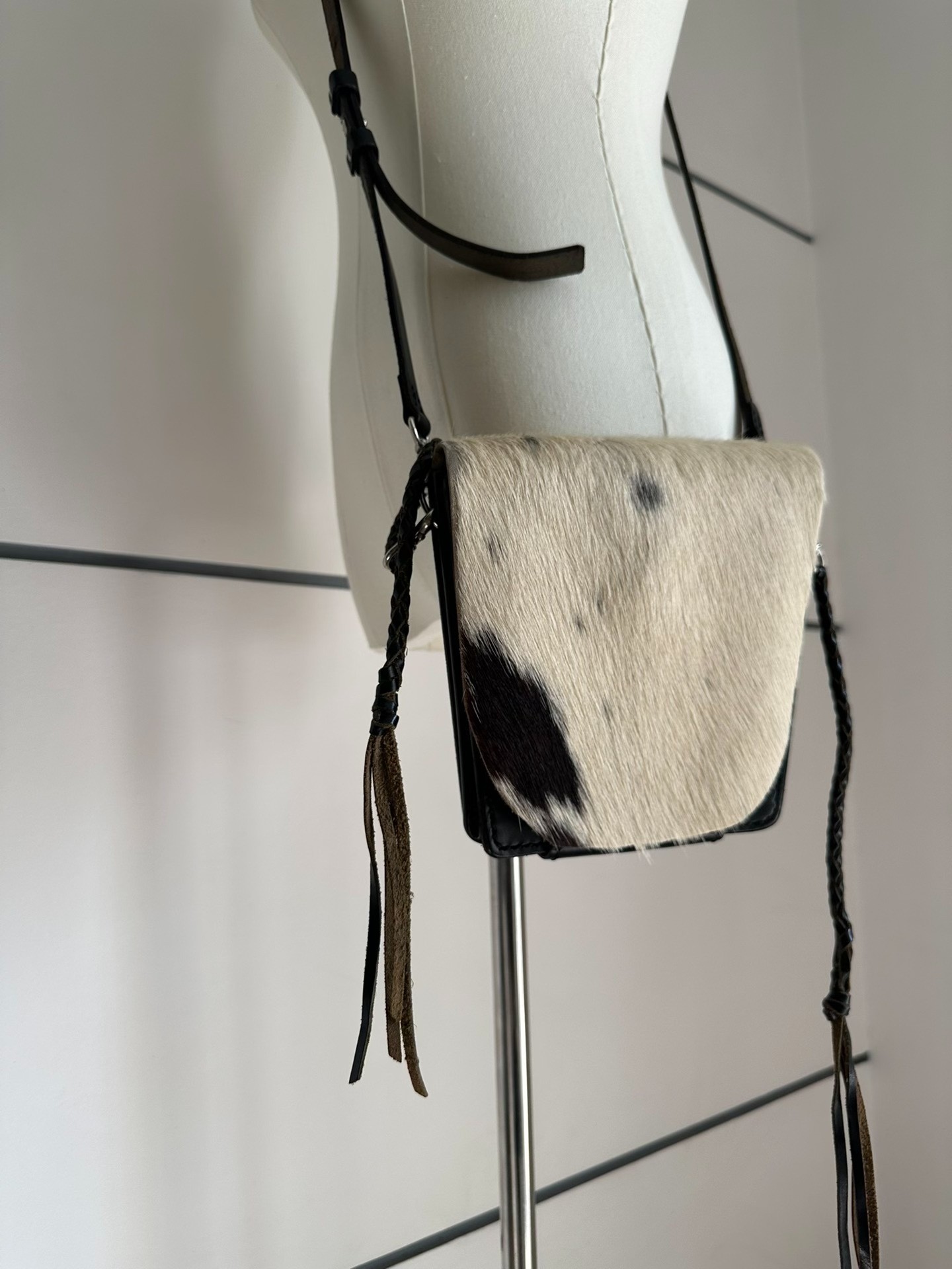 Y's Yohji Yamamoto Cow-Print Horsehair Bag — detail