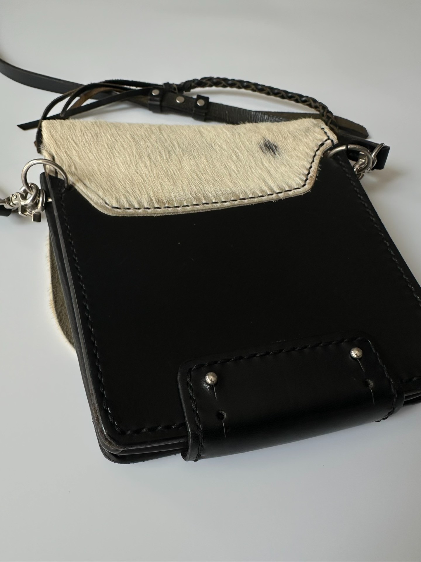 Y's Yohji Yamamoto Cow-Print Horsehair Bag — label
