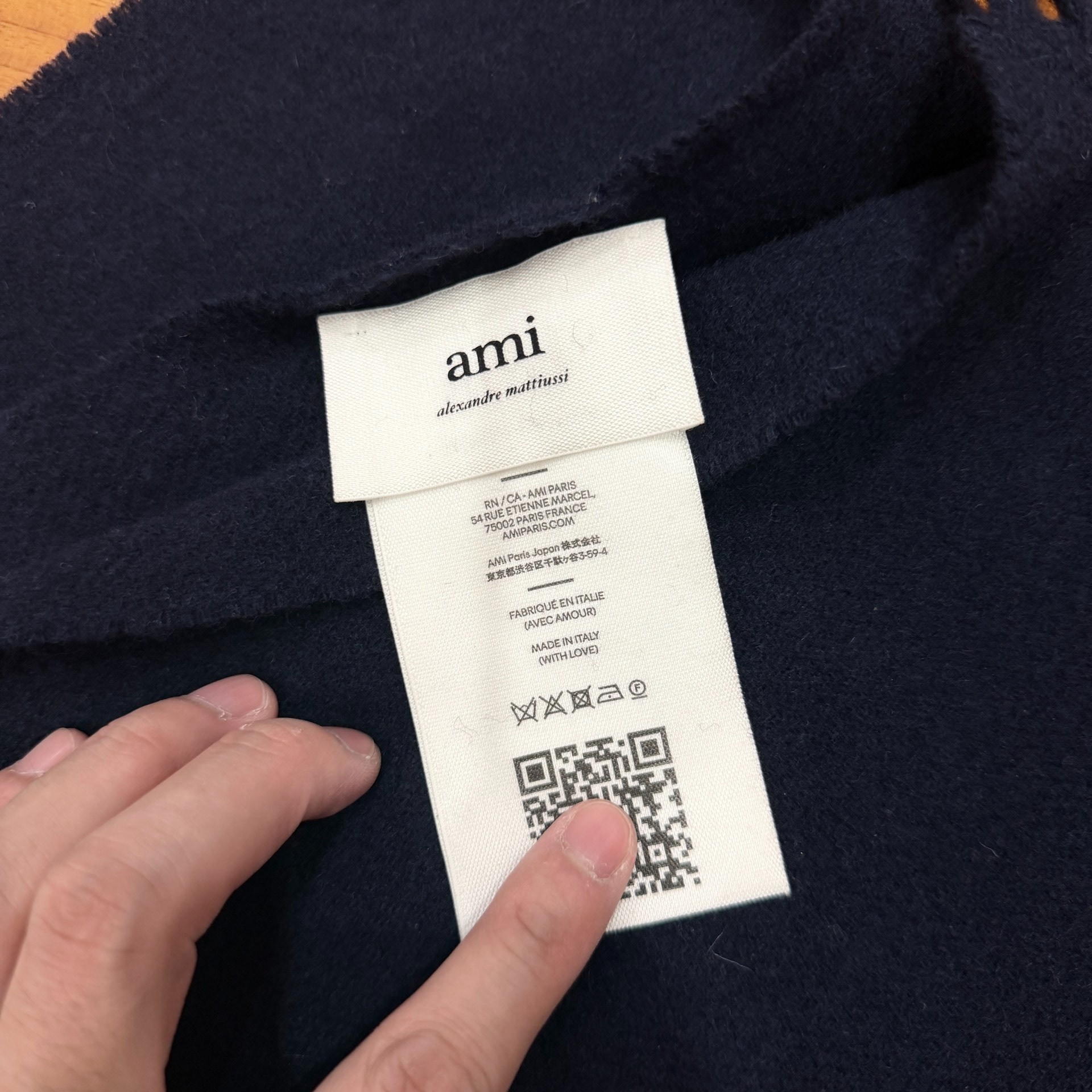 AMI Paris Navy Wool Scarf Red Heart Logo — detail