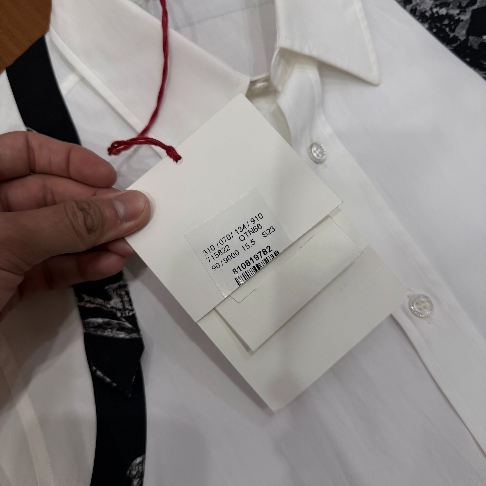 Alexander McQueen SS24 Floral Button Shirt — label
