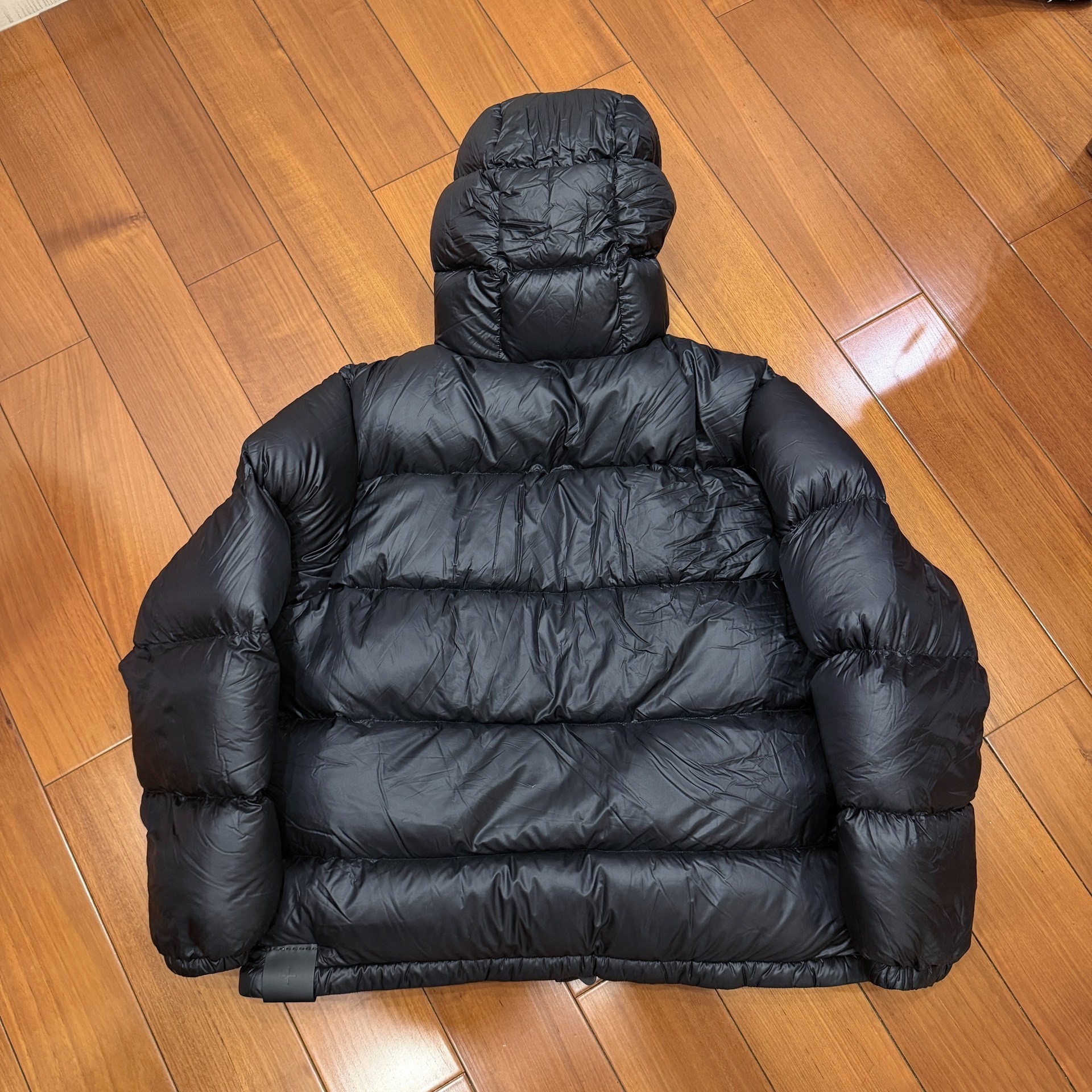Jil Sander Black Down Puffer Jacket — front