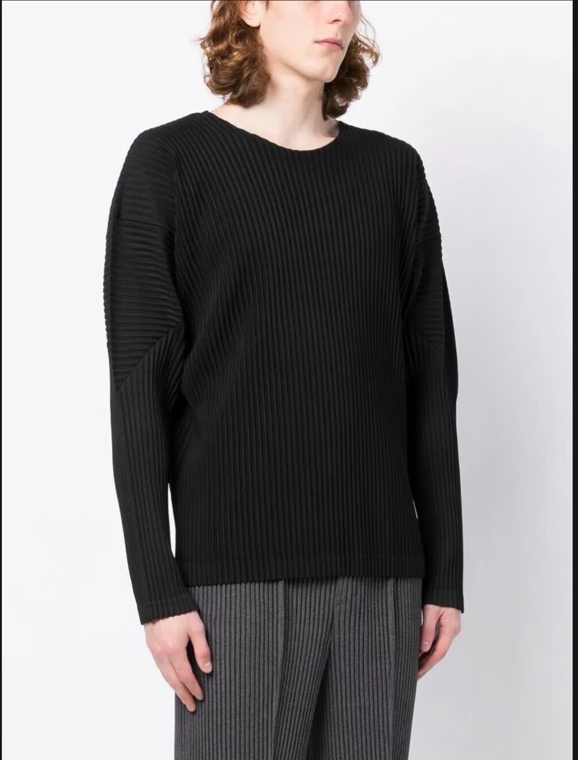 Issey Miyake Pleated Long Sleeve Top — detail