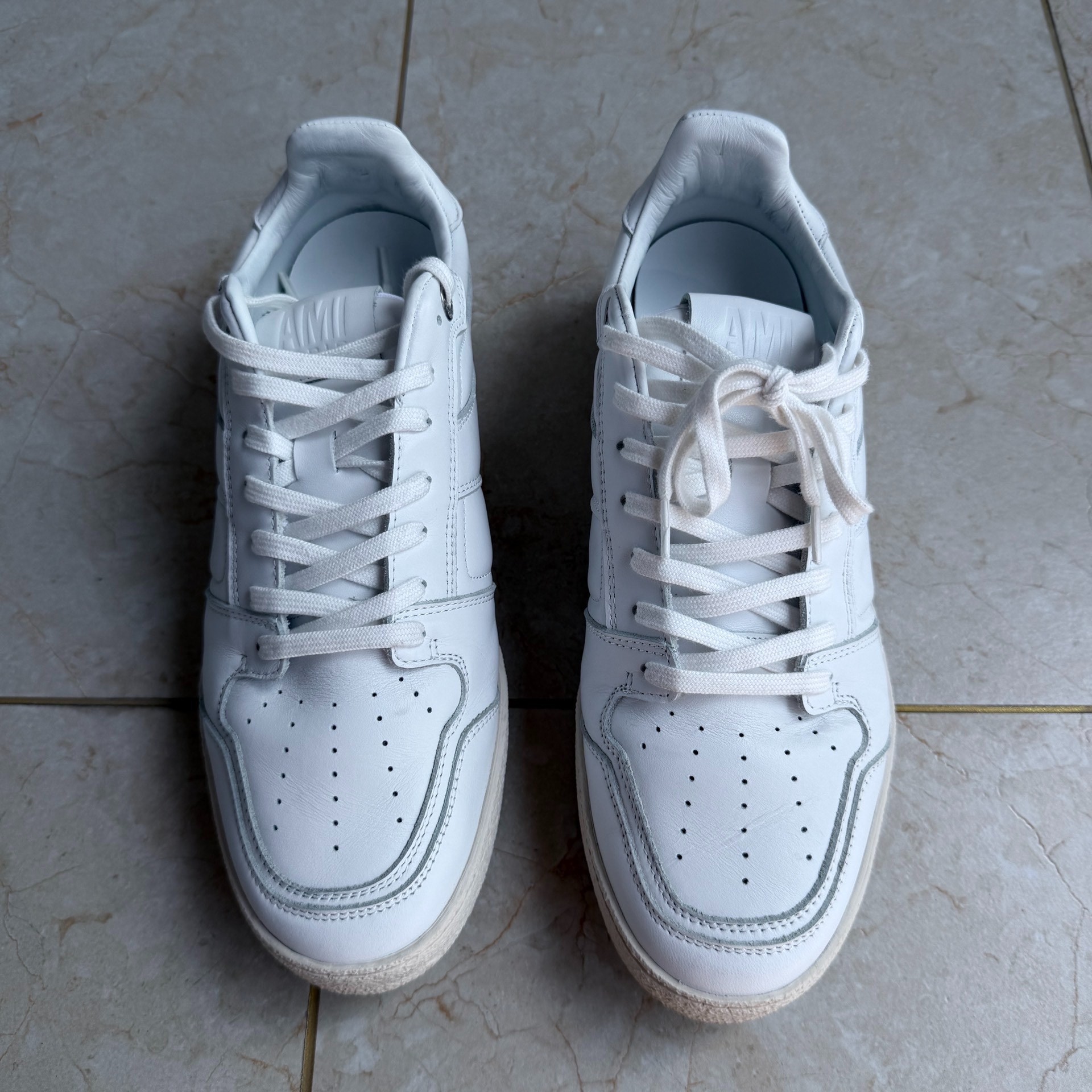 AMI Paris White Leather Sneakers — detail