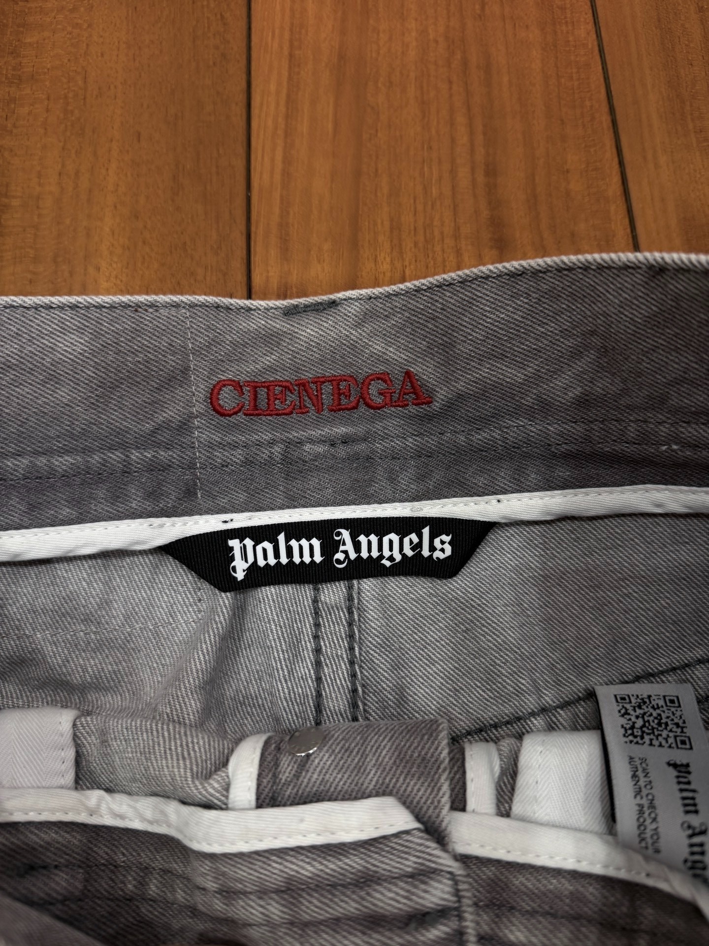 Palm Angels SS23 Faded Distressed Jeans — detail