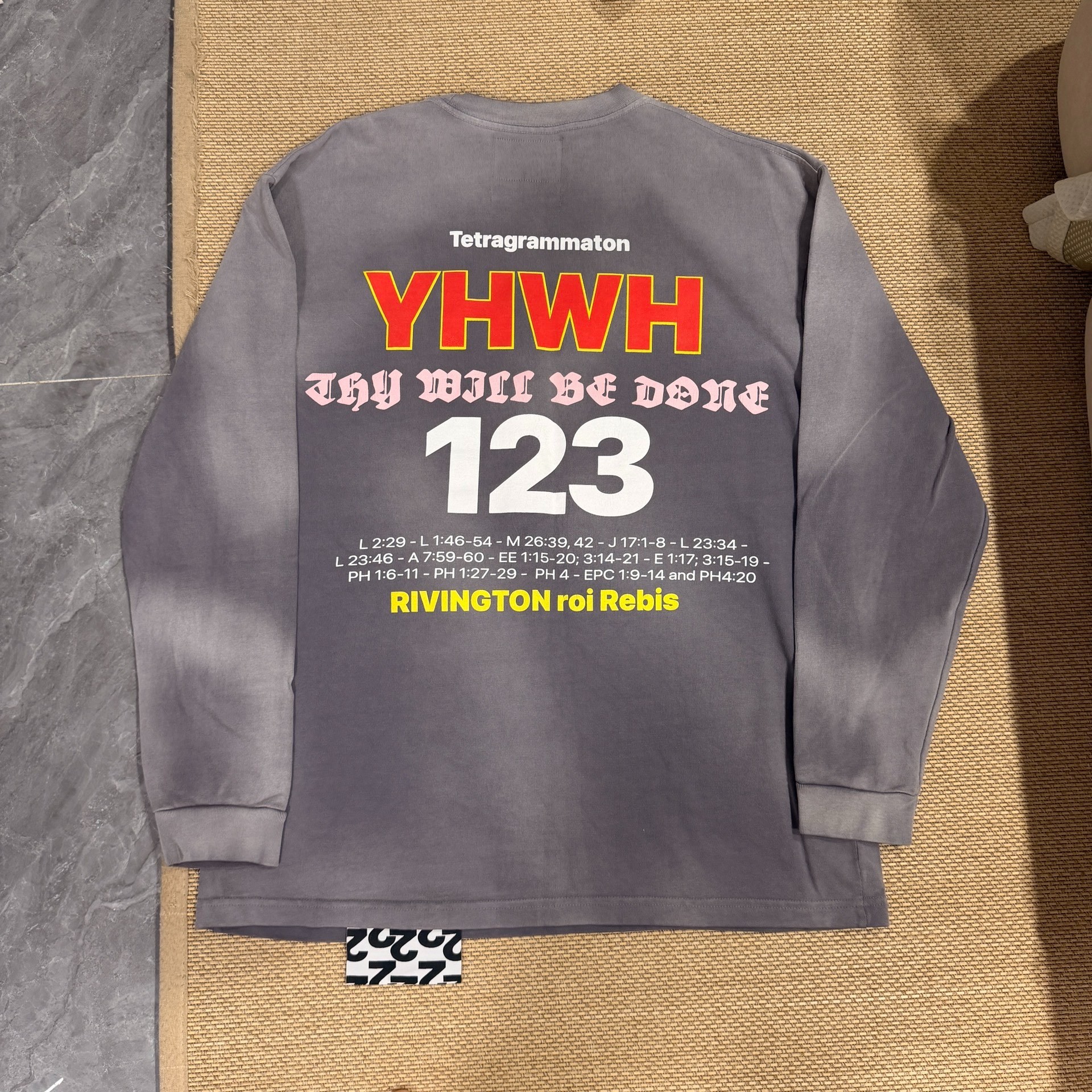 Union Market Graphic Long-Sleeve Sweatshirt — front