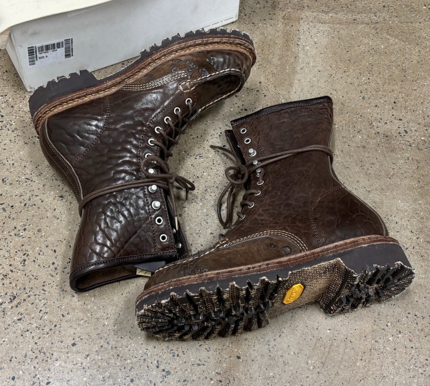 Visvim 24aw Scout Moc Boots — label
